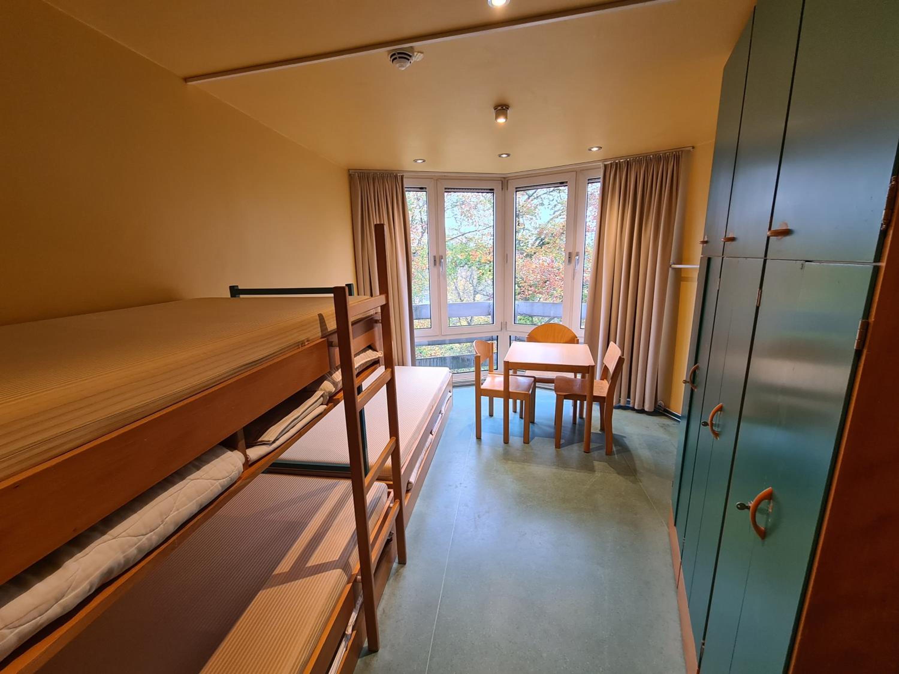 Triple Room with Shared Bathroom photo 2