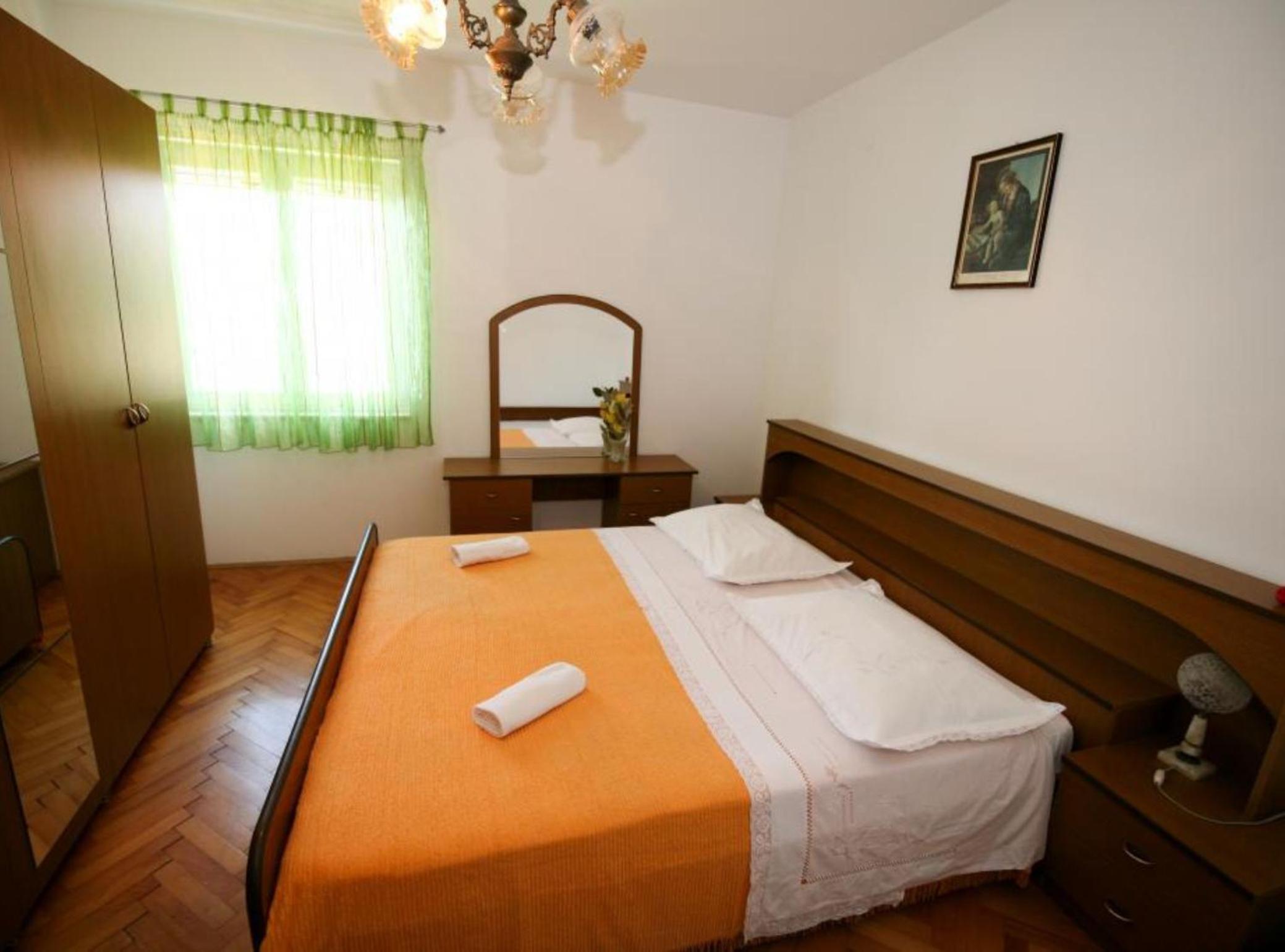 Four Bedroom Apartment with Sea View