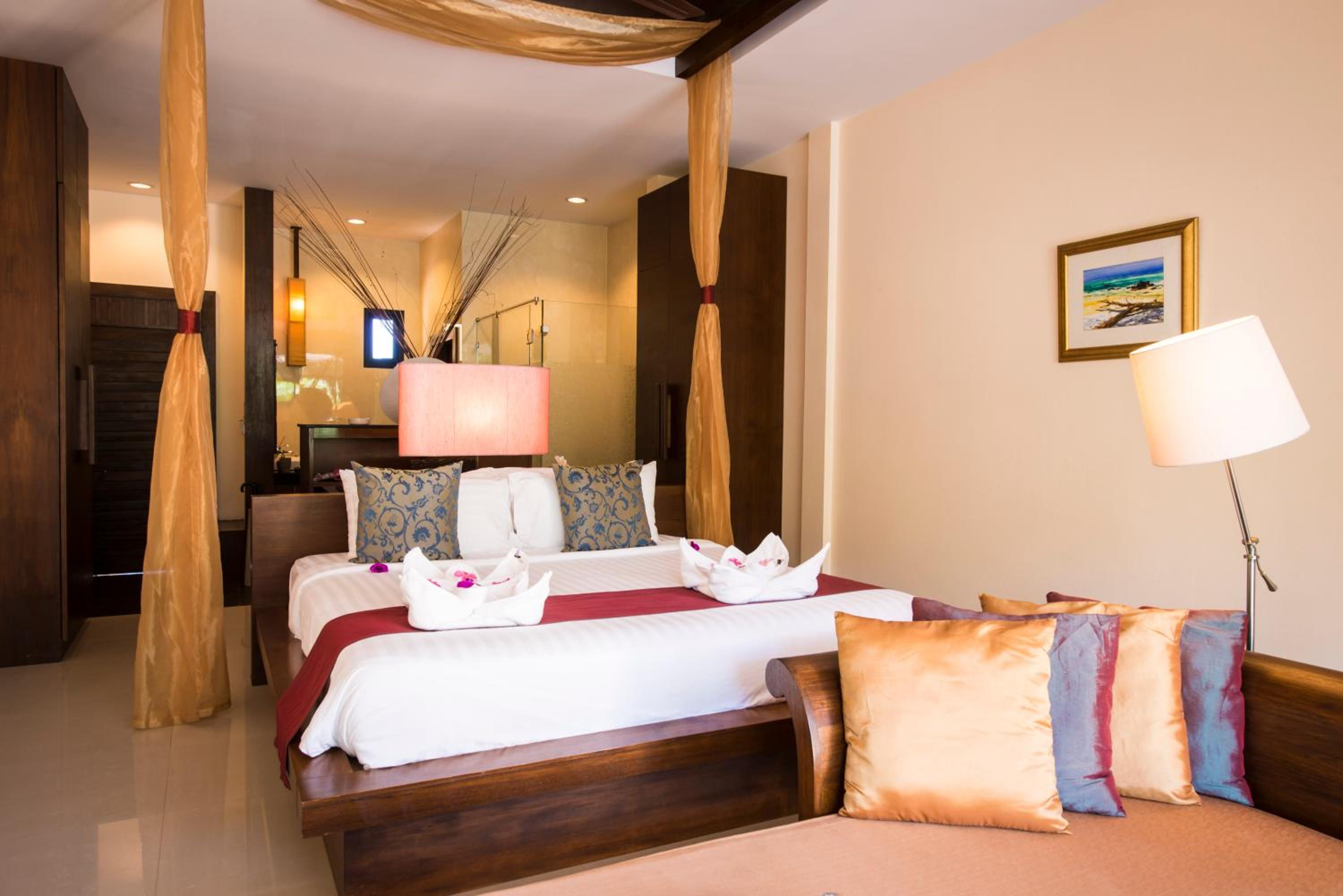 Deluxe Double Room with Private Pool - Photo 5