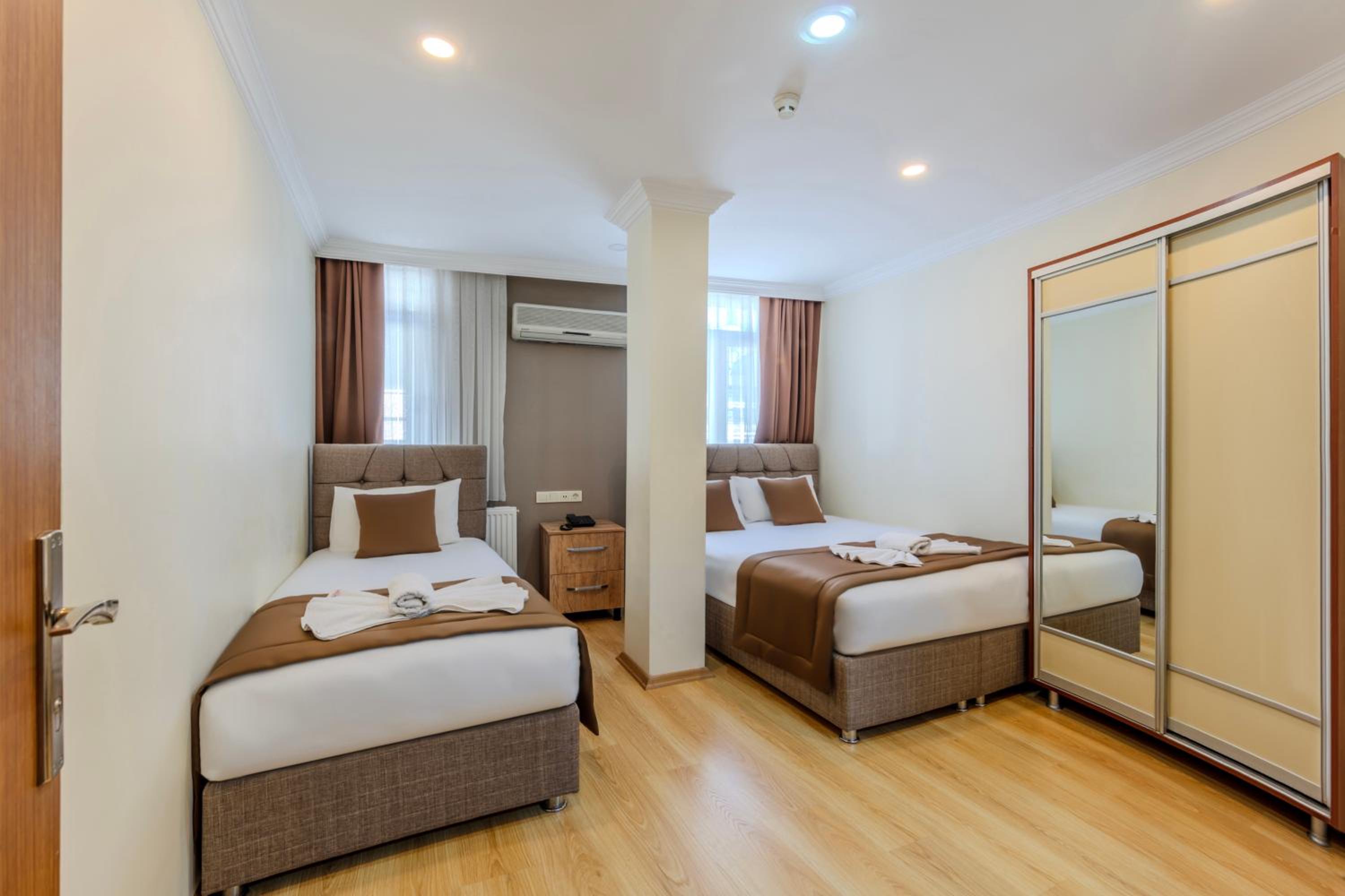 Triple Room photo 3
