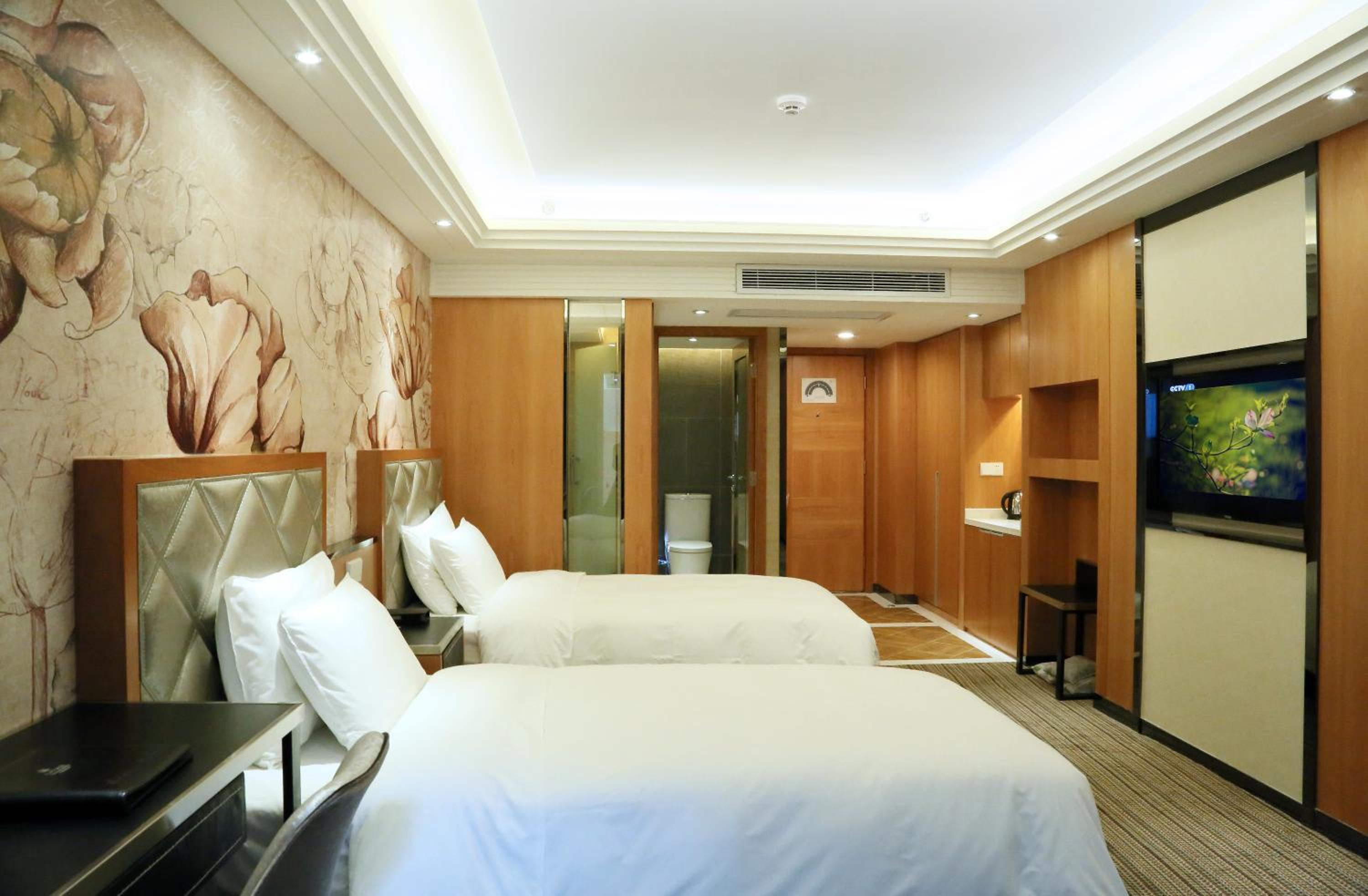 Budget Twin Room - Photo 1