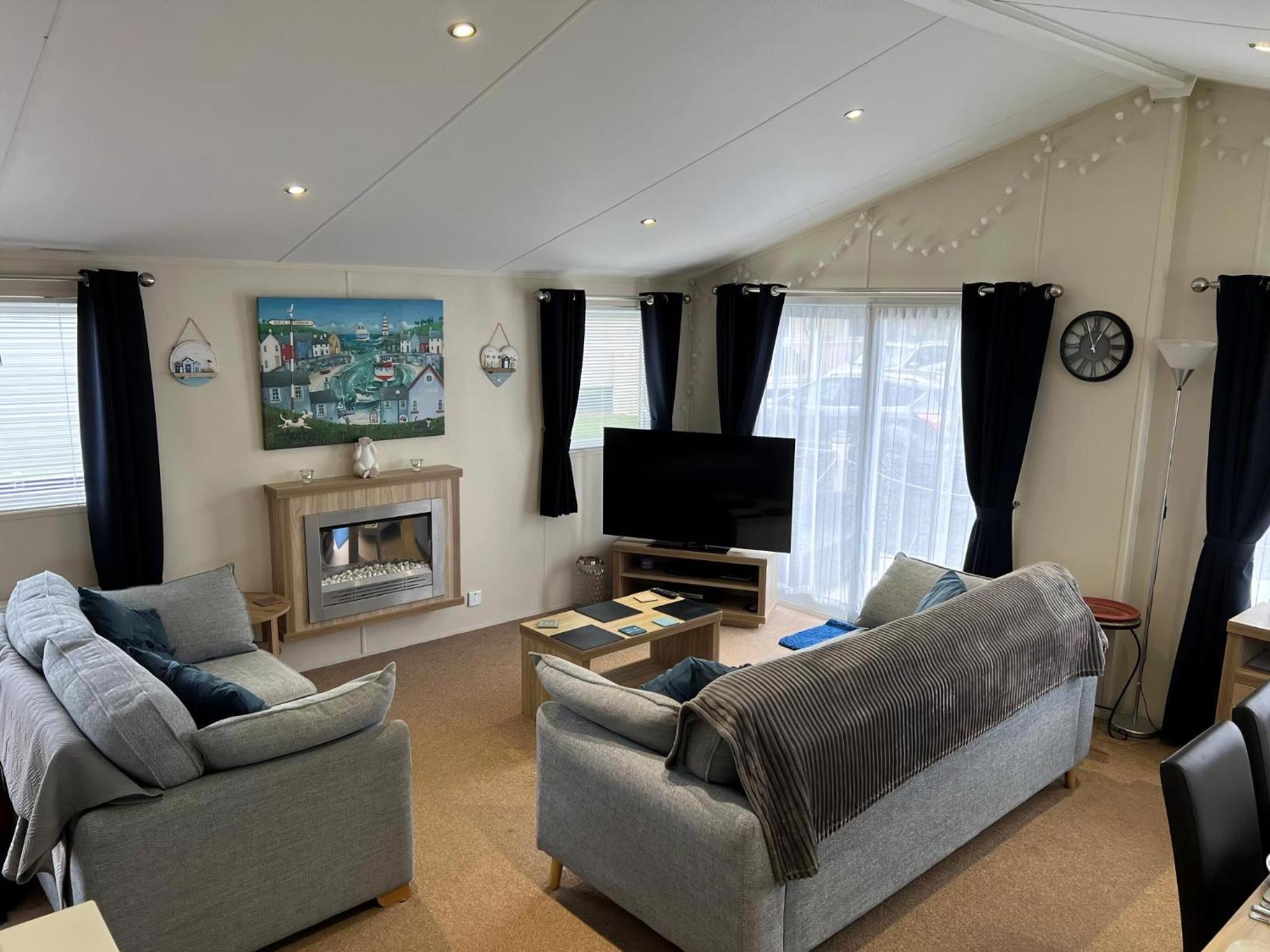 Two-Bedroom House photo 1
