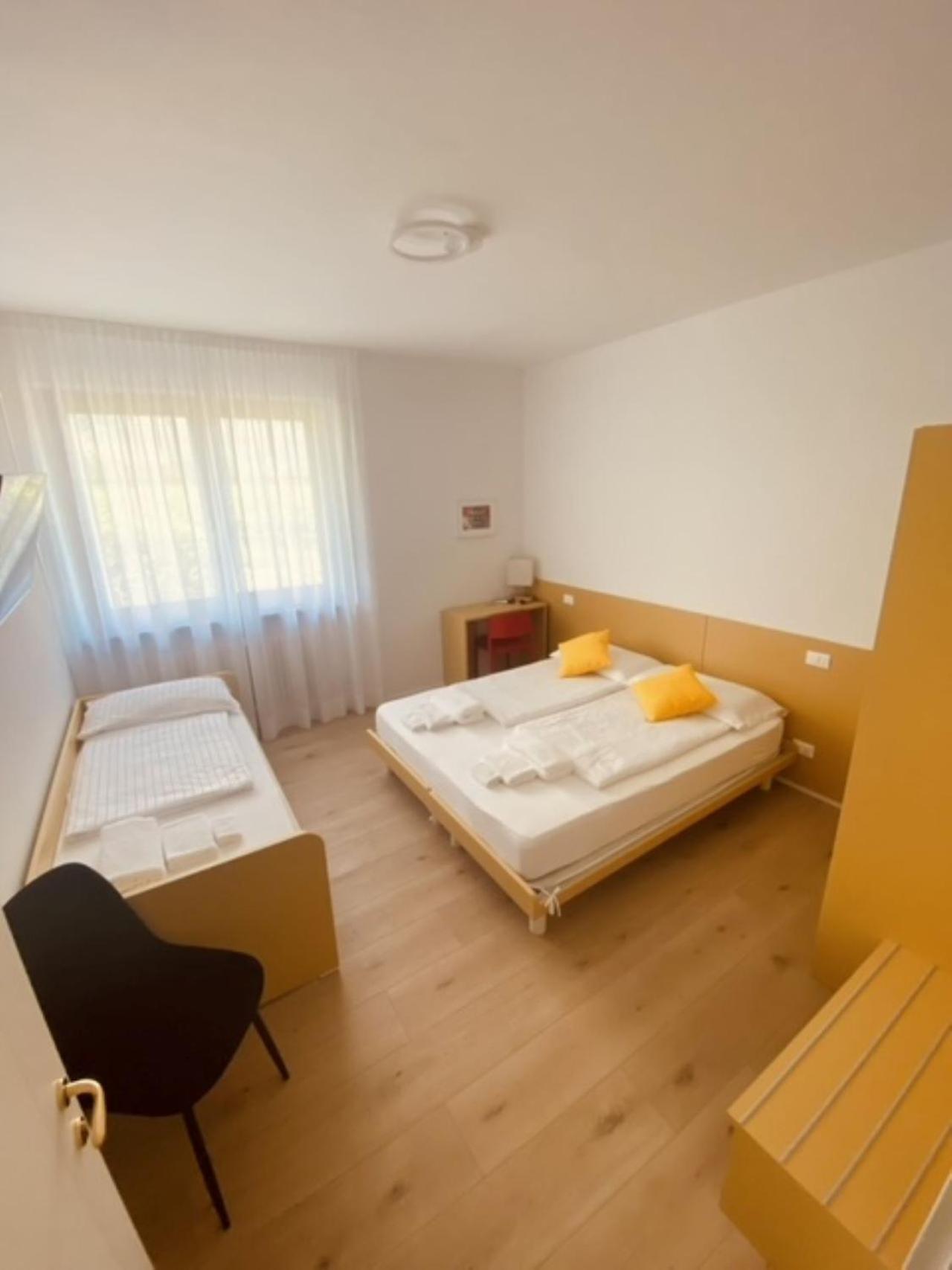 Double Room with Private External Bathroom photo 2