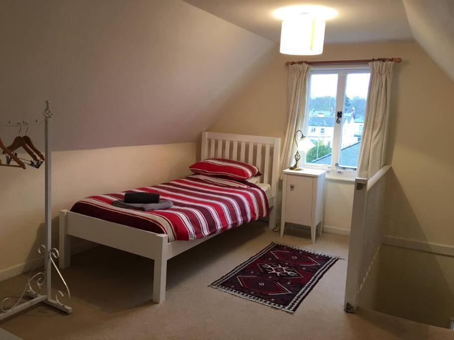 Three-Bedroom House photo 1
