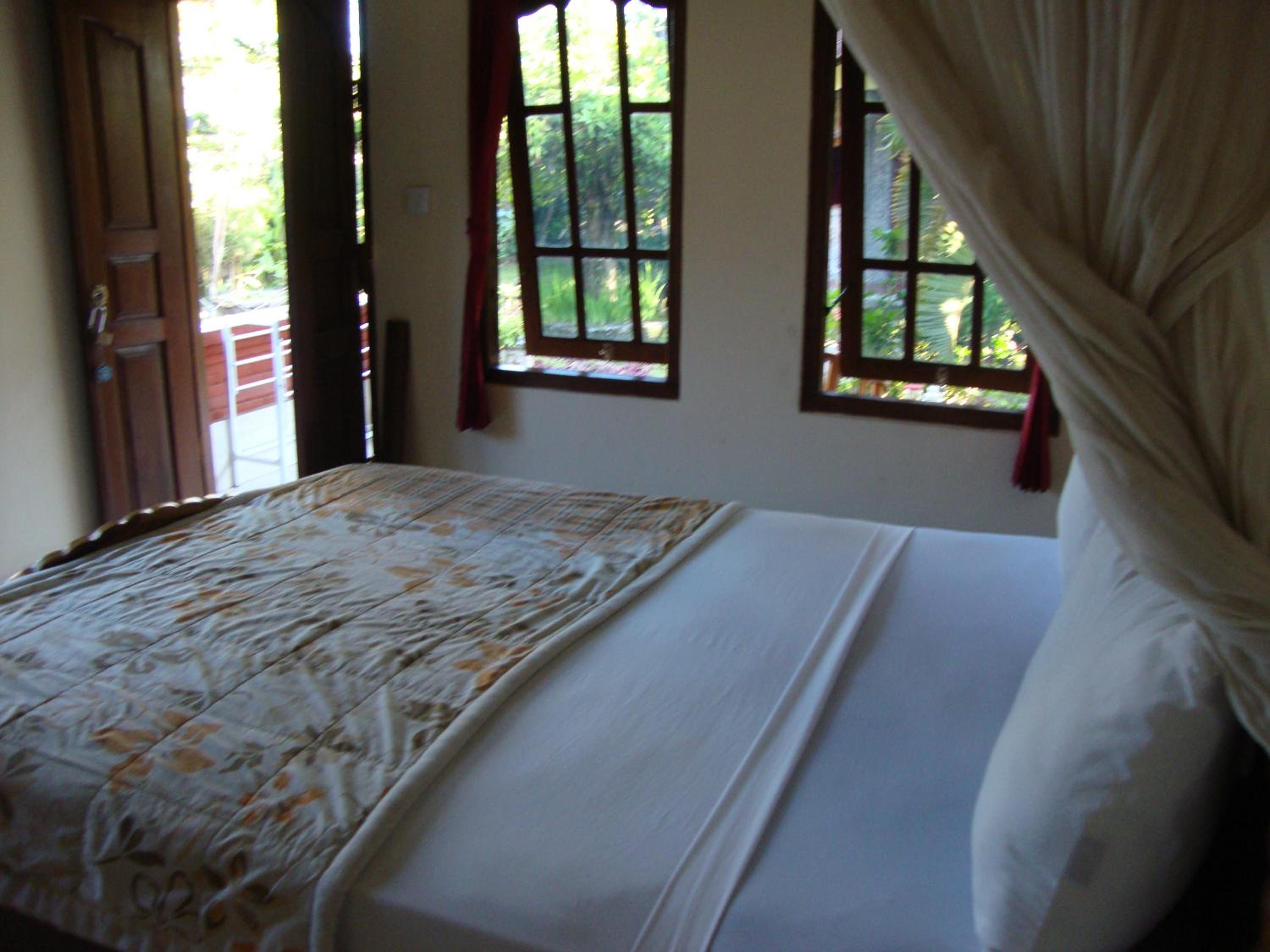 Standard Double Room - Photo 35