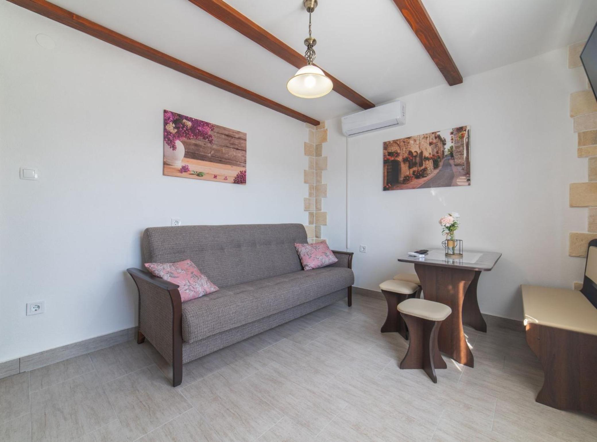 Two Bedroom Holiday Home With Pool photo 1