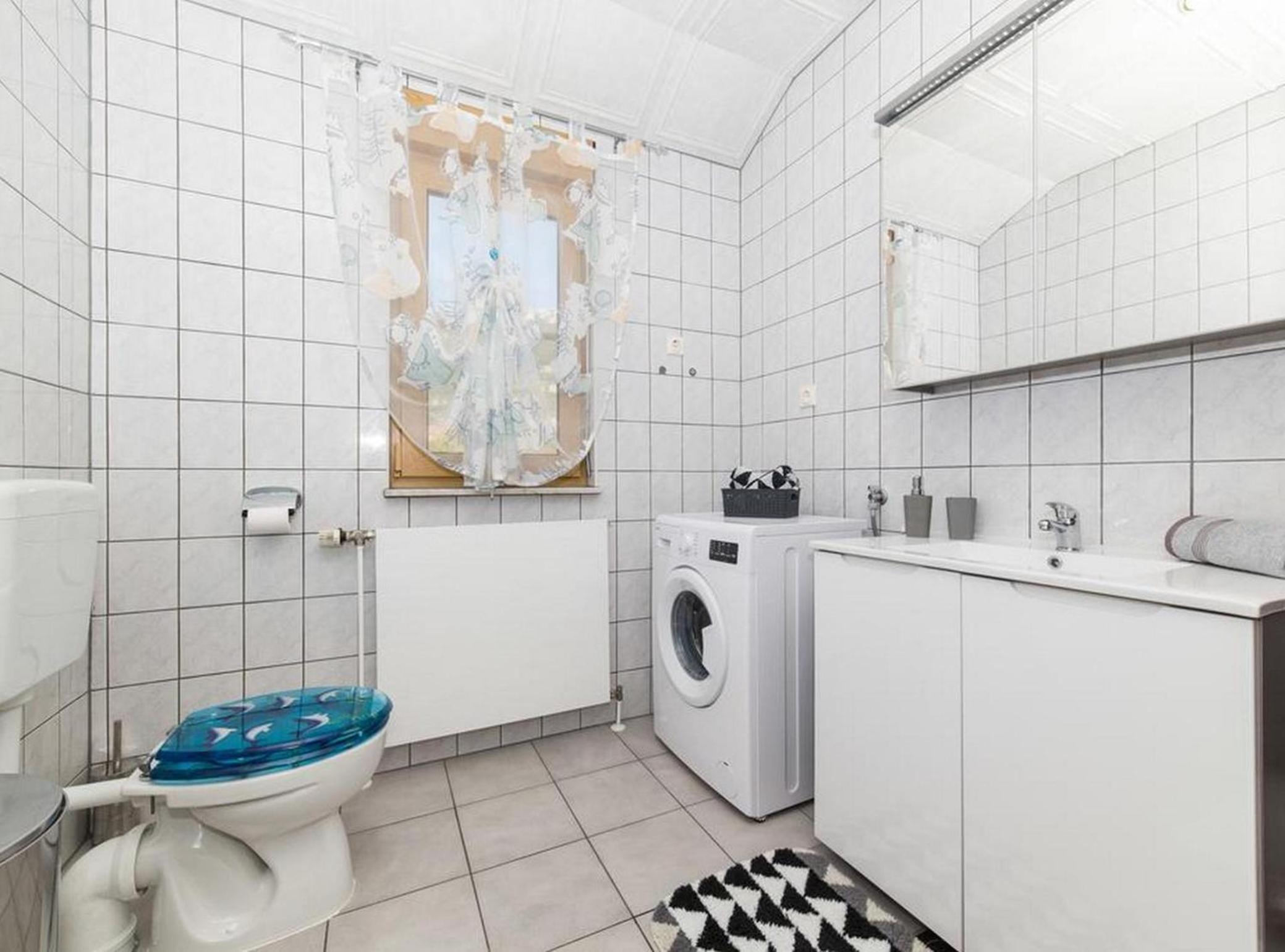 Four Bedroom Holiday Home  photo 2