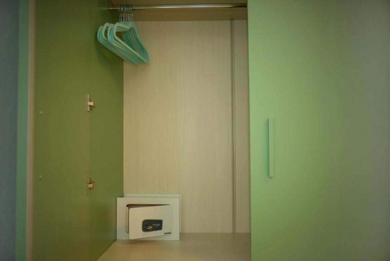 Double Room with Shared Bathroom photo 3