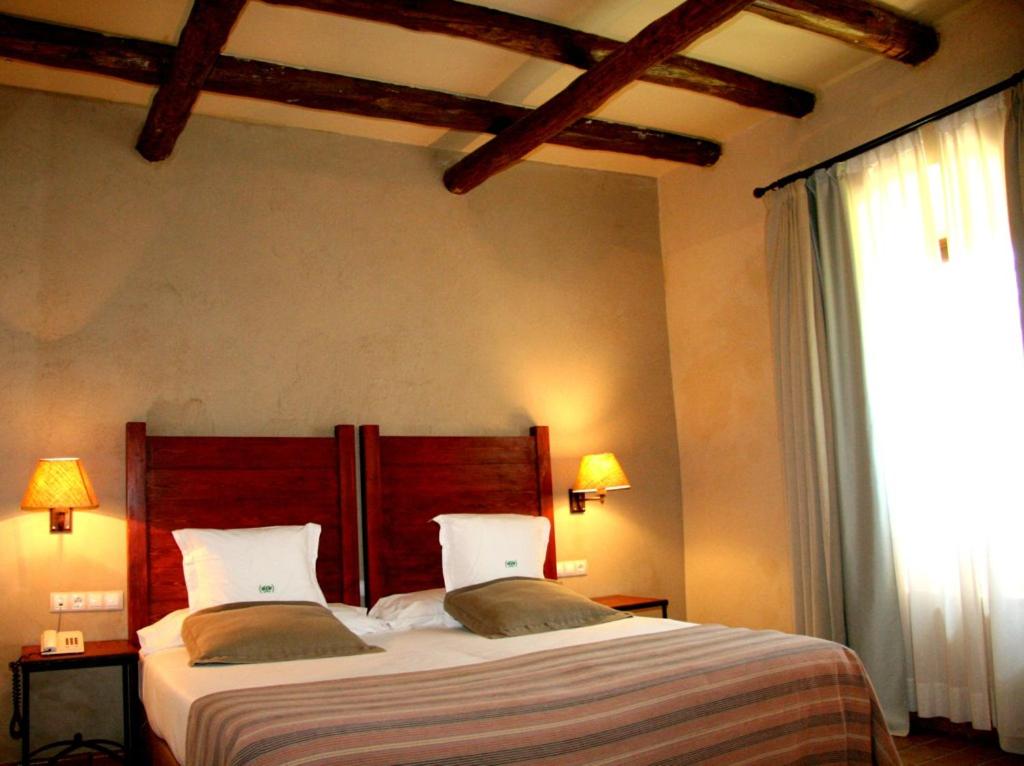 Standard Double Room - Photo 1
