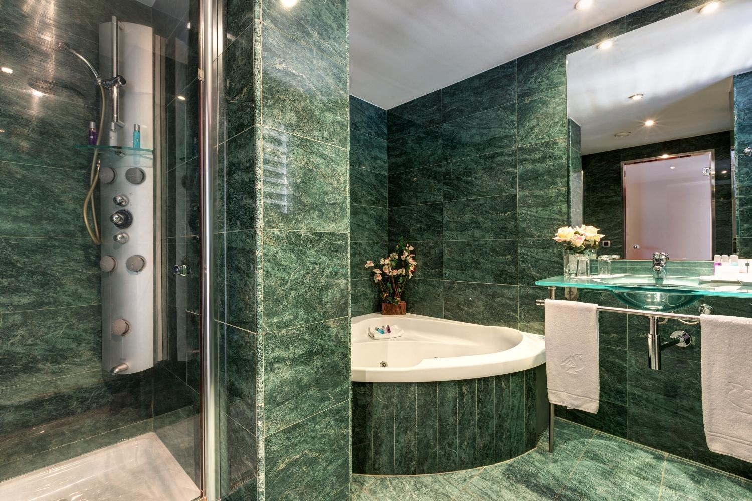 Suite  photo 3