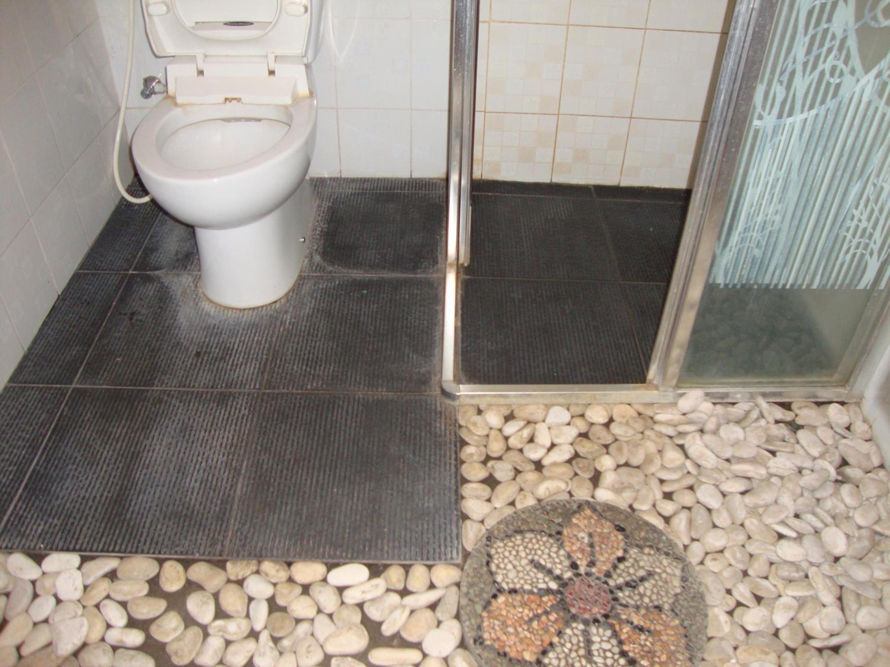 Standard Double Room - Photo 23