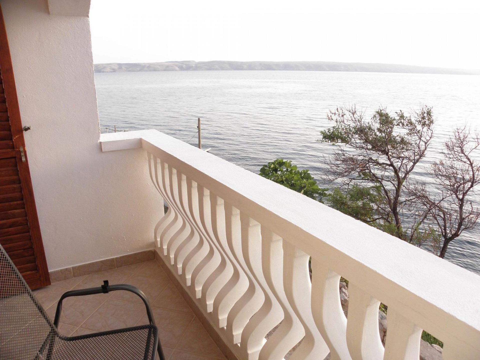 Studio with Terrace photo 2