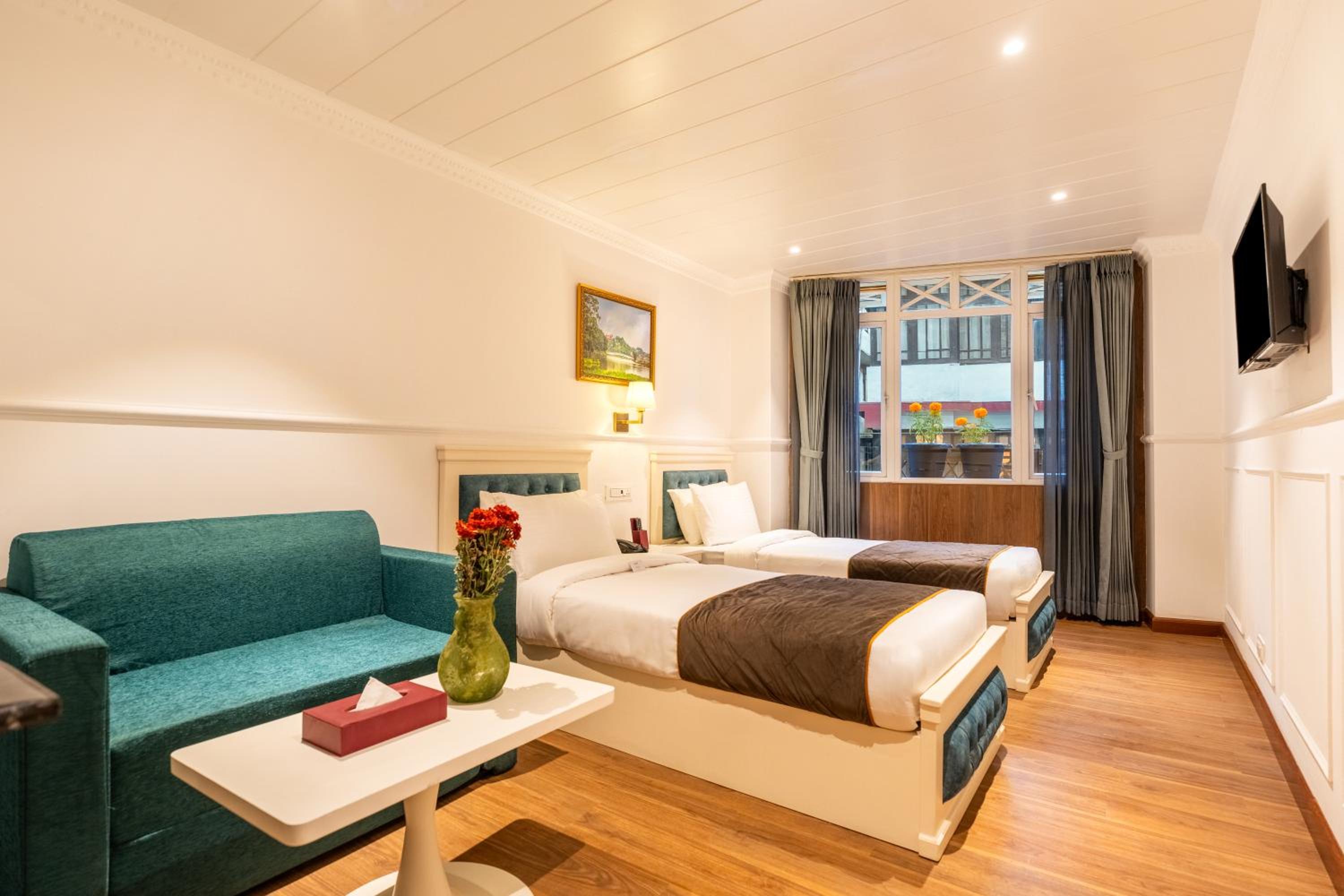 Premium Twin Room  - Photo 1