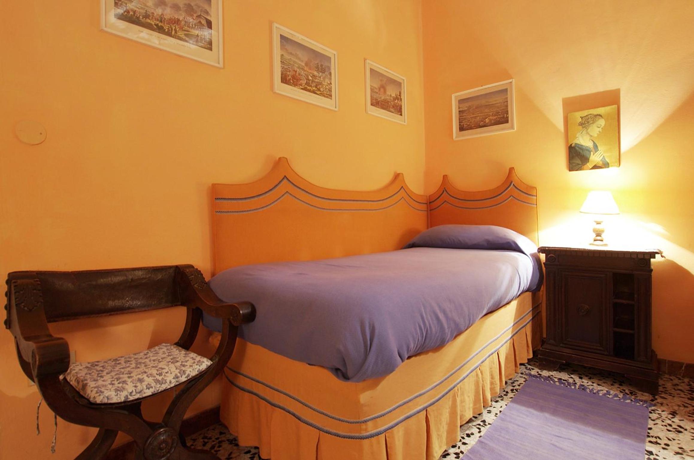 One-Bedroom Apartment - Photo 36