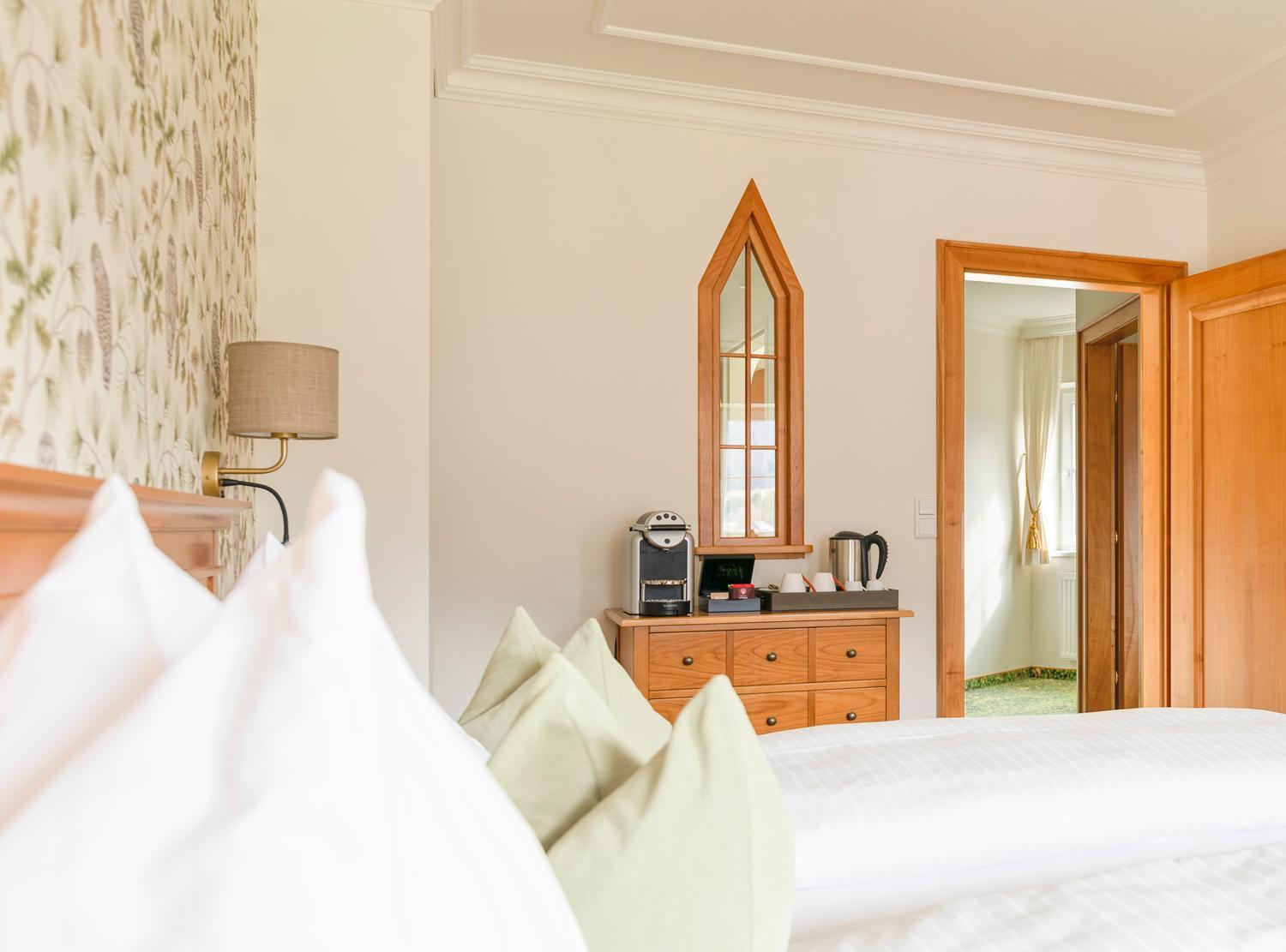 Deluxe Suite - Photo 3