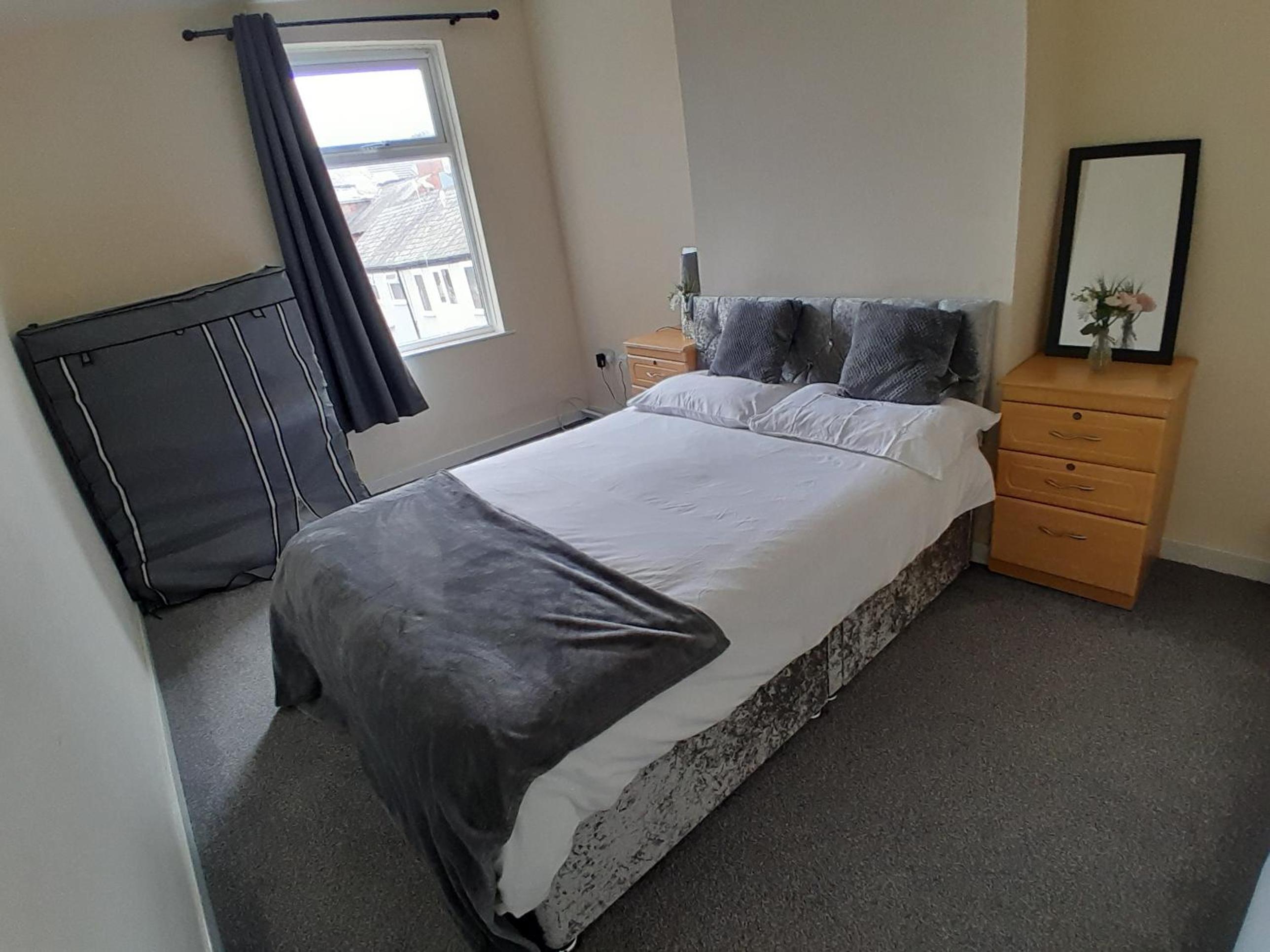 Apartment photo 3
