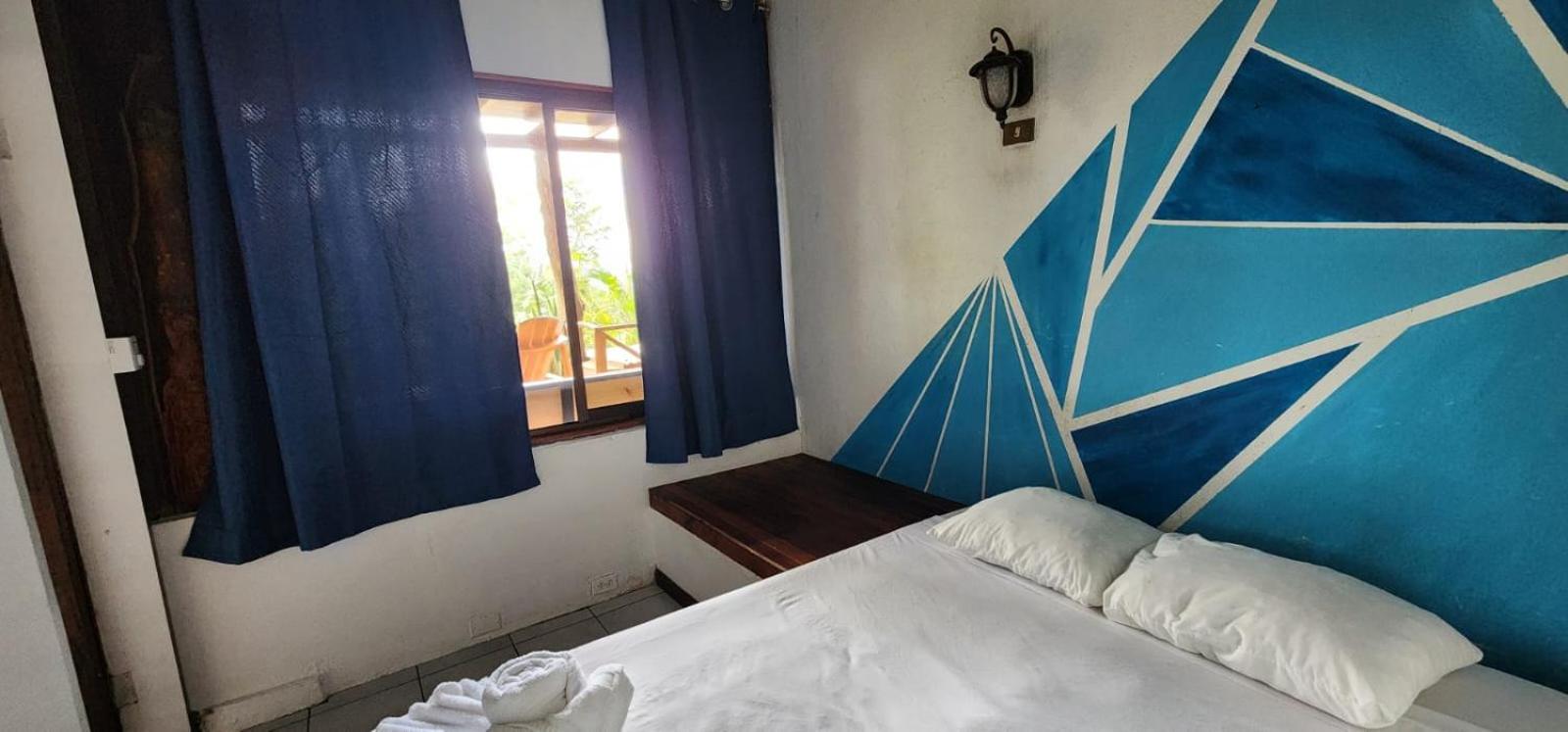Standard Double Room with Shared Bathroom photo 2