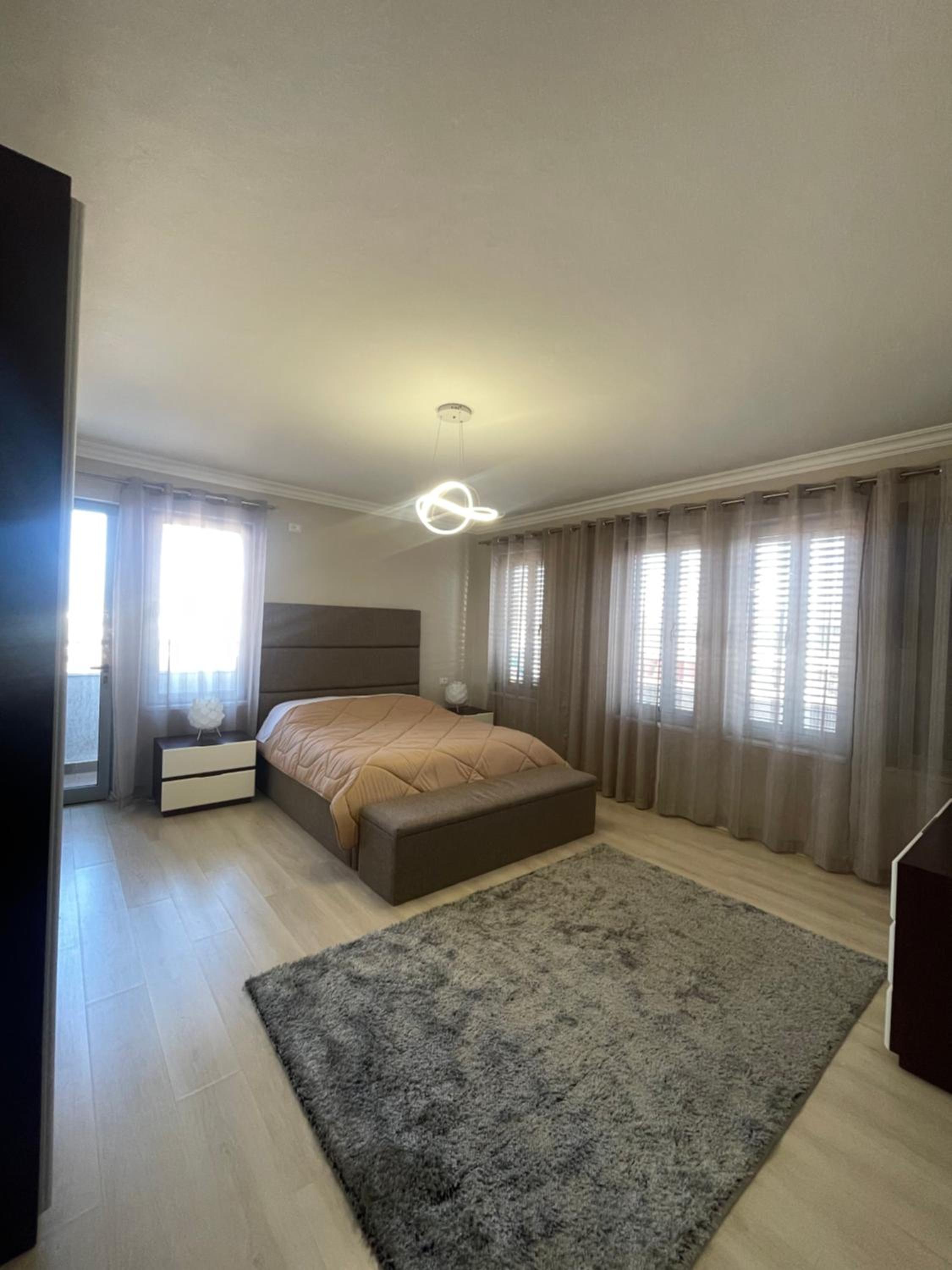 Apartment with City View photo 2