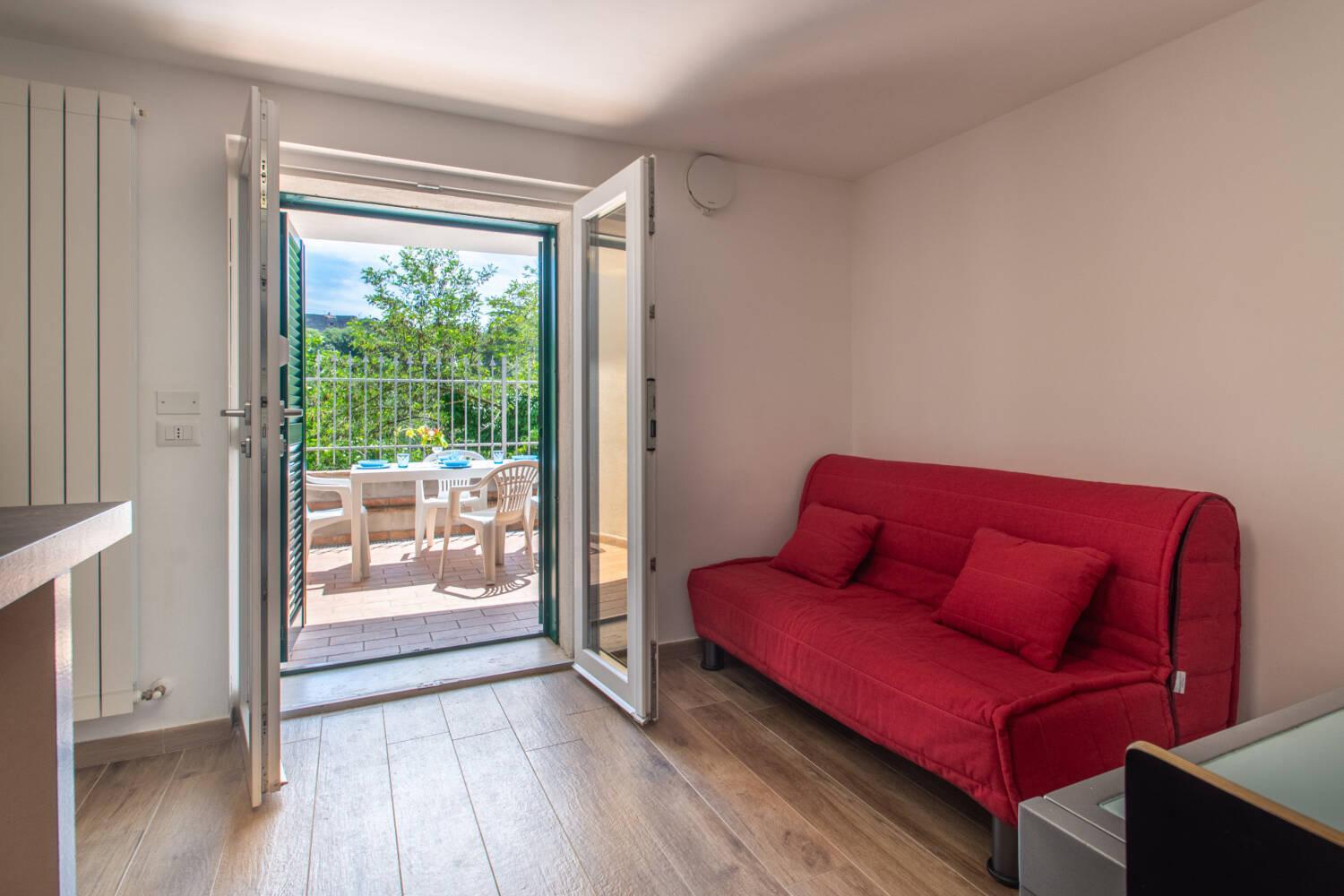 One-Bedroom Apartment