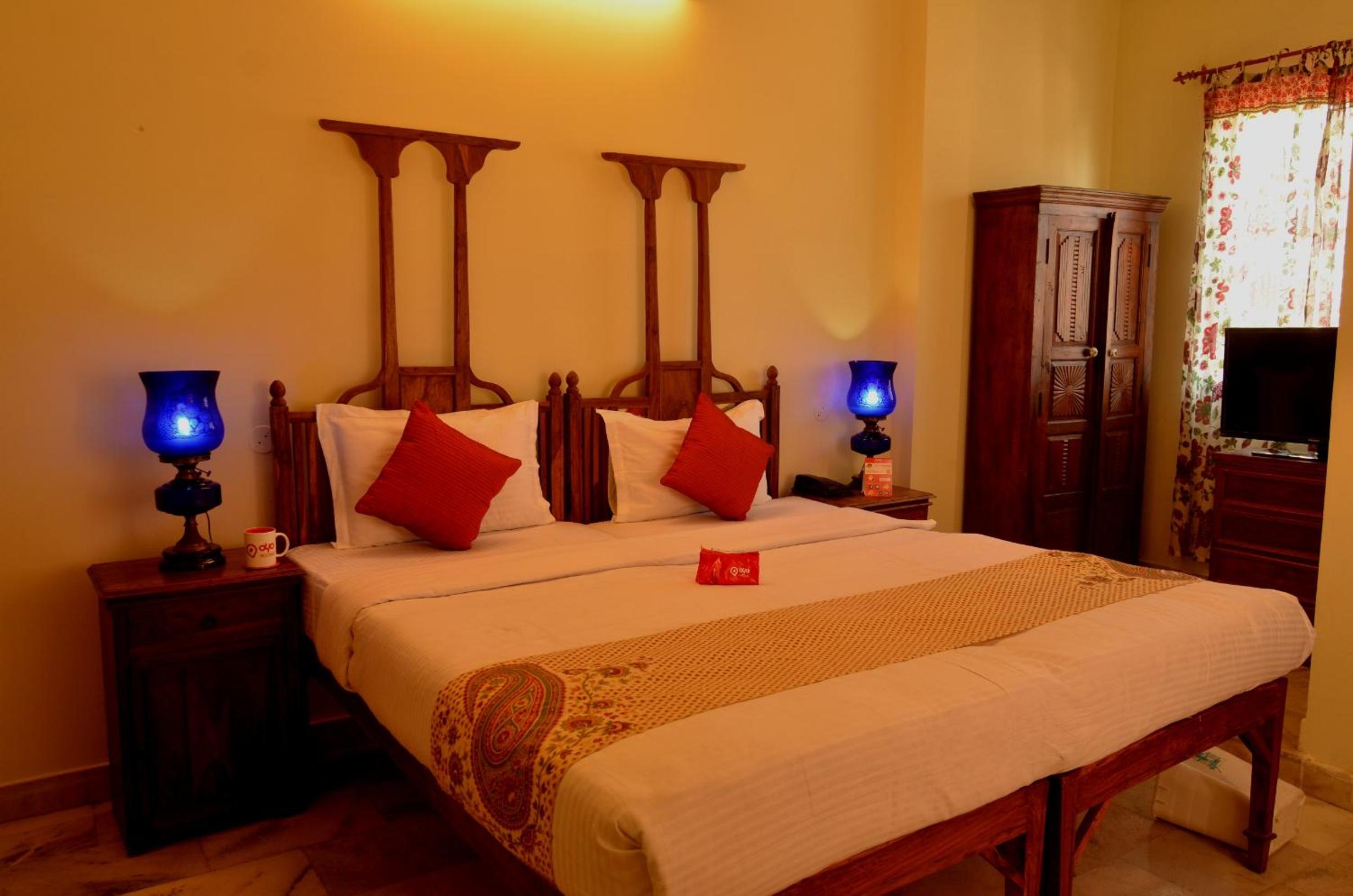 Triple Room with Balcony - Photo 6