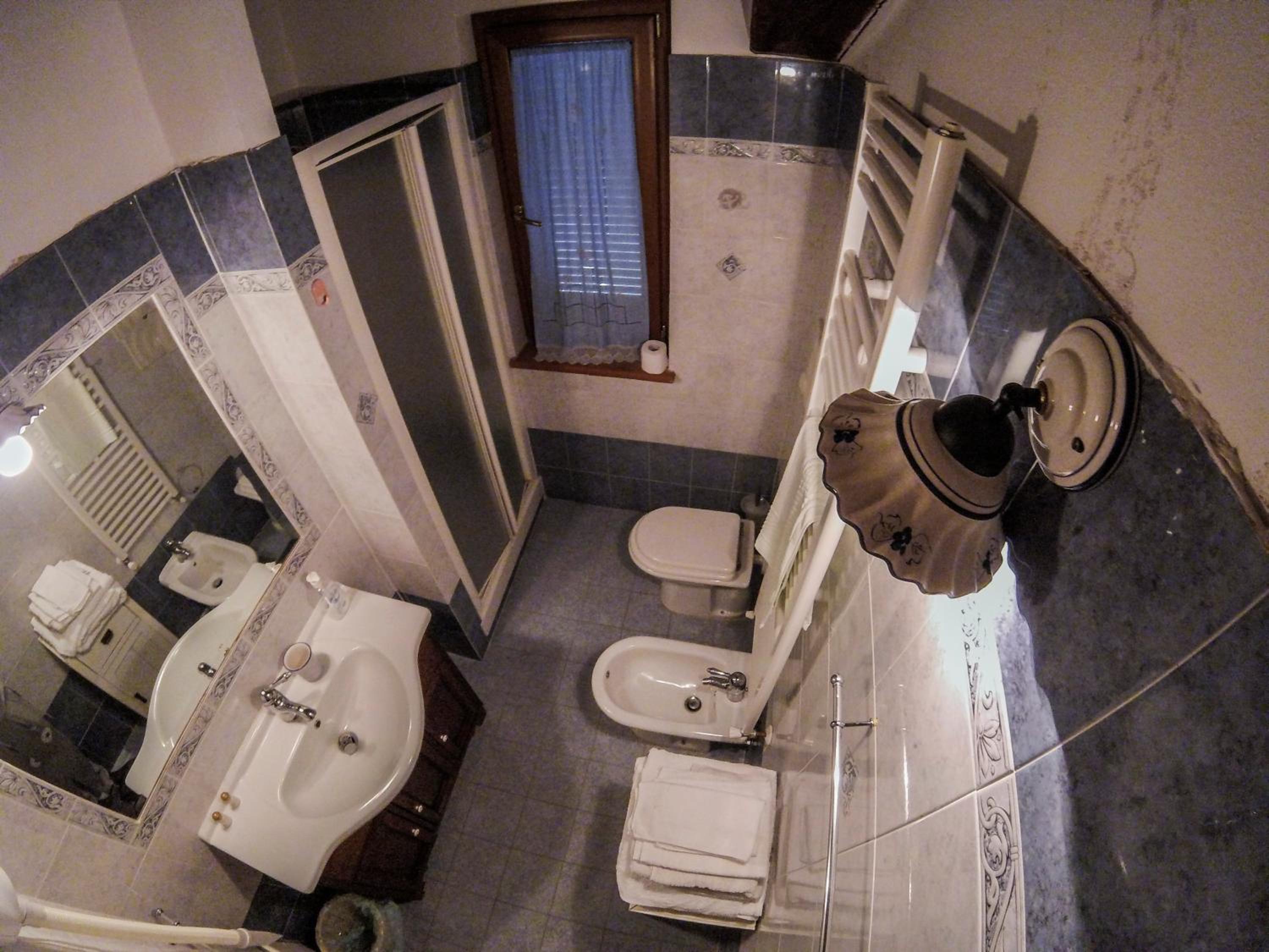 Apartment with Balcony photo 3