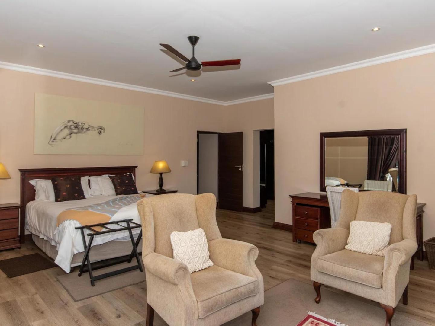 Luxury Villa photo 2