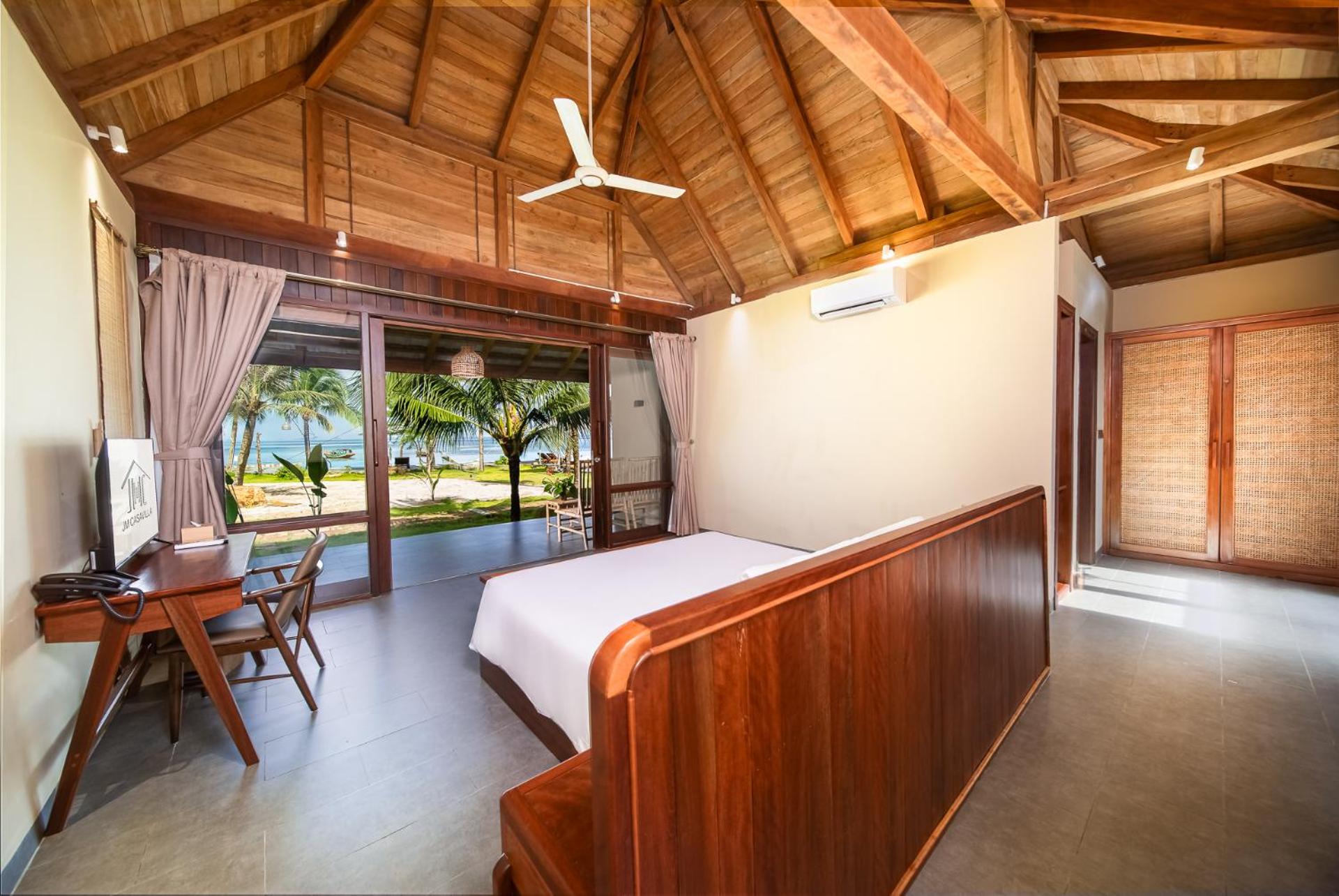 Luxury Sea Front Villa