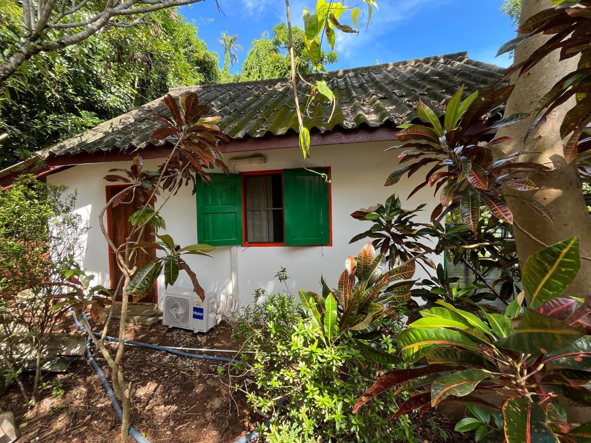 Bungalow photo 2
