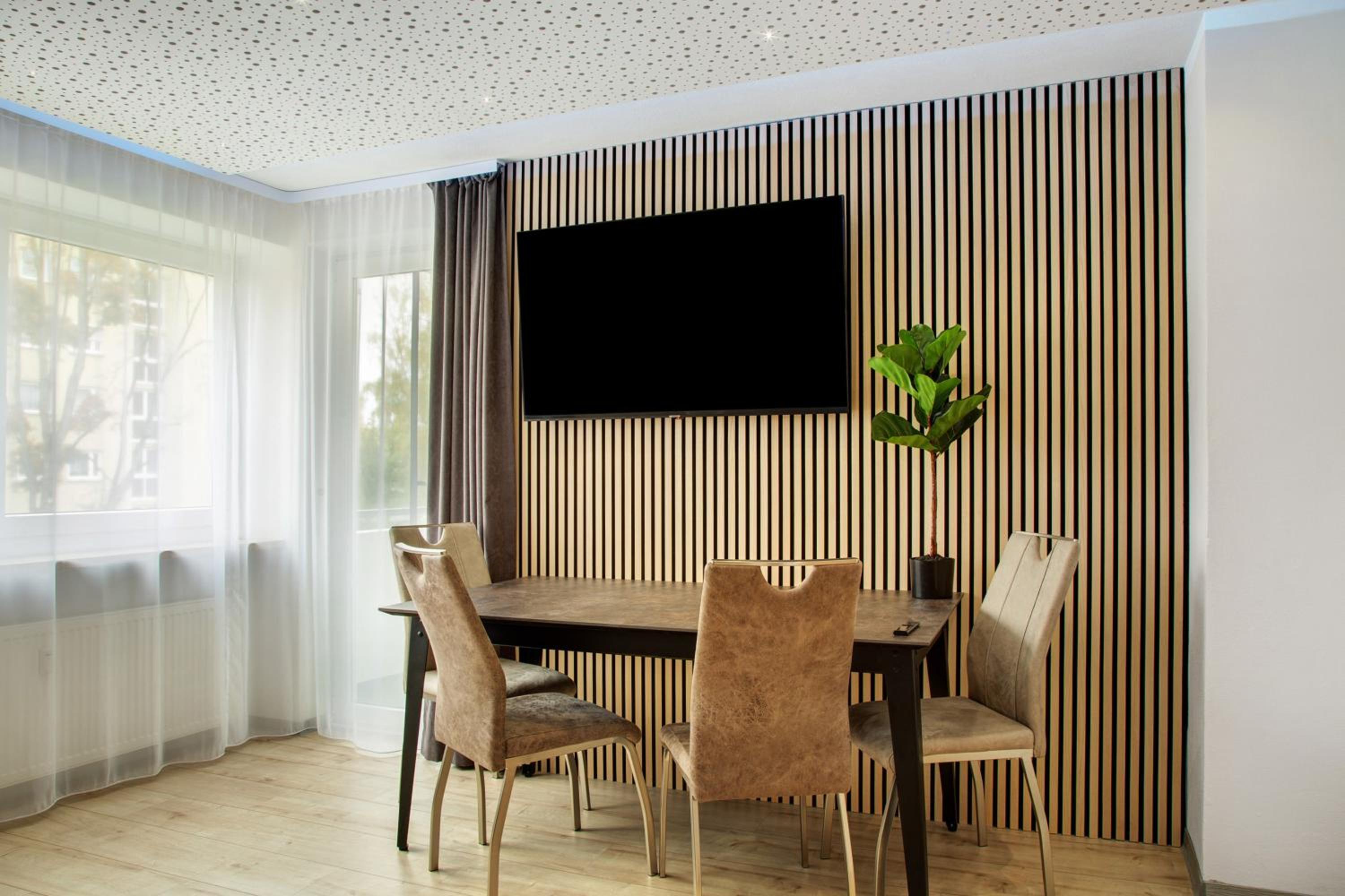 Superior One-Bedroom Apartment with Balcony photo 2