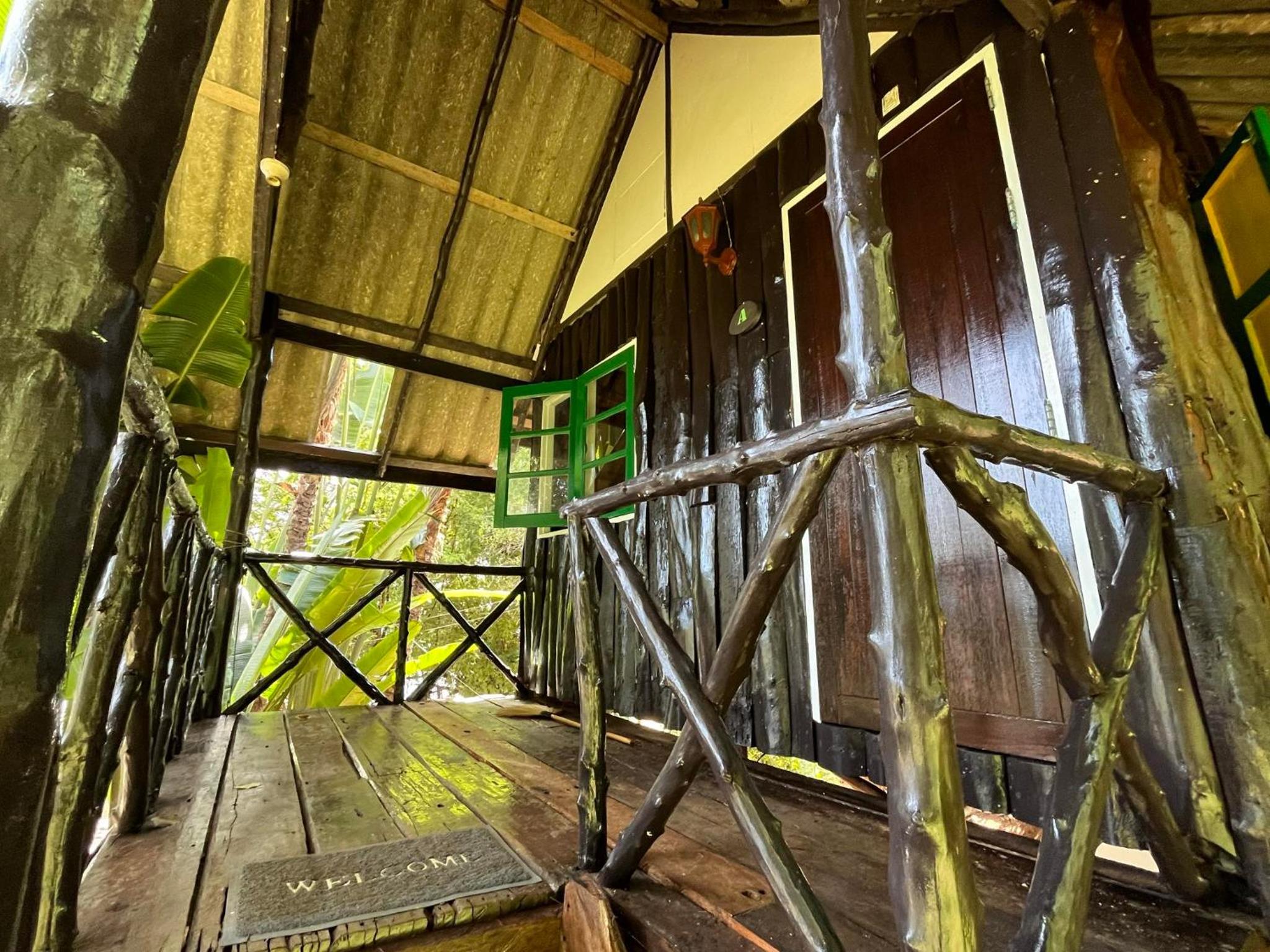 Standard Bungalow with Fan photo 2