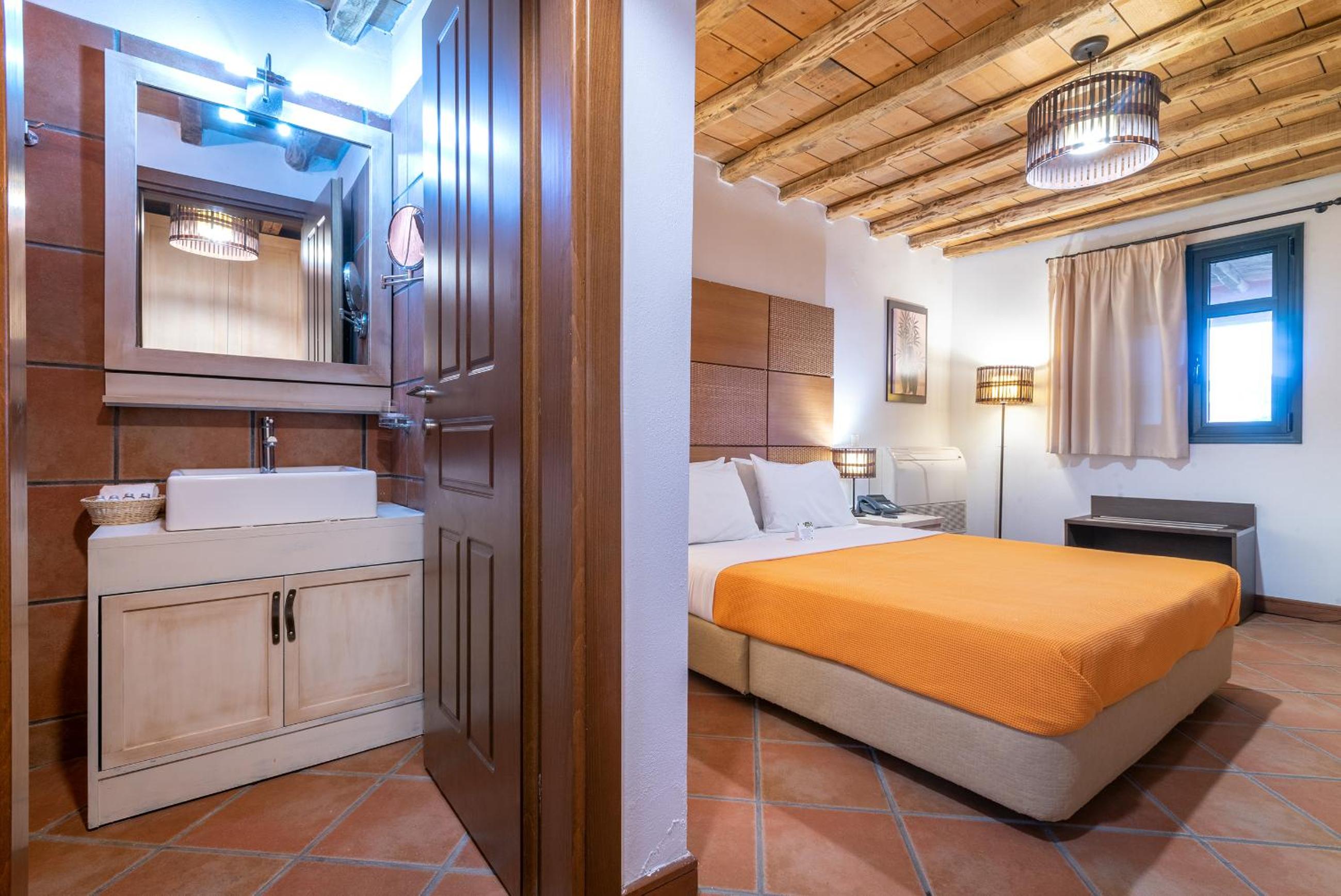 Two Bedroom Residence (Split Level)  photo 3