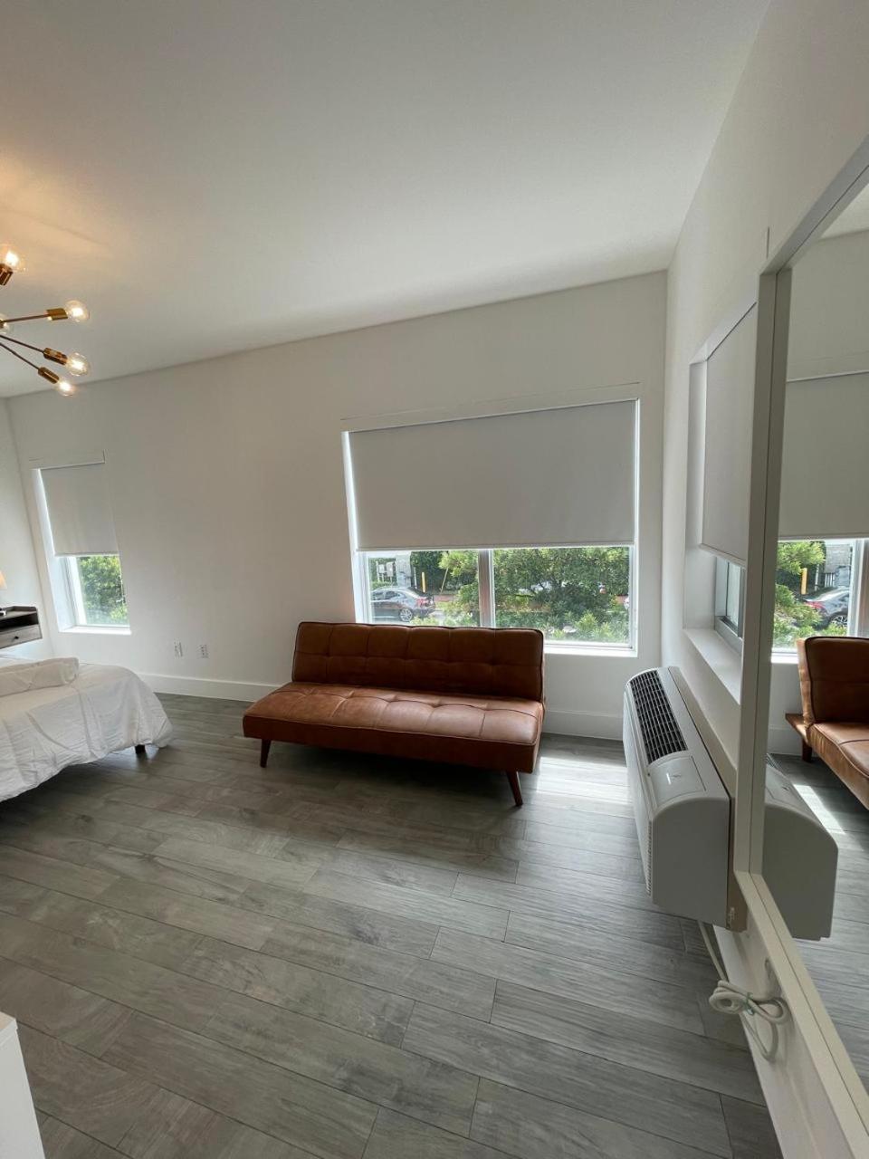 Standard Suite