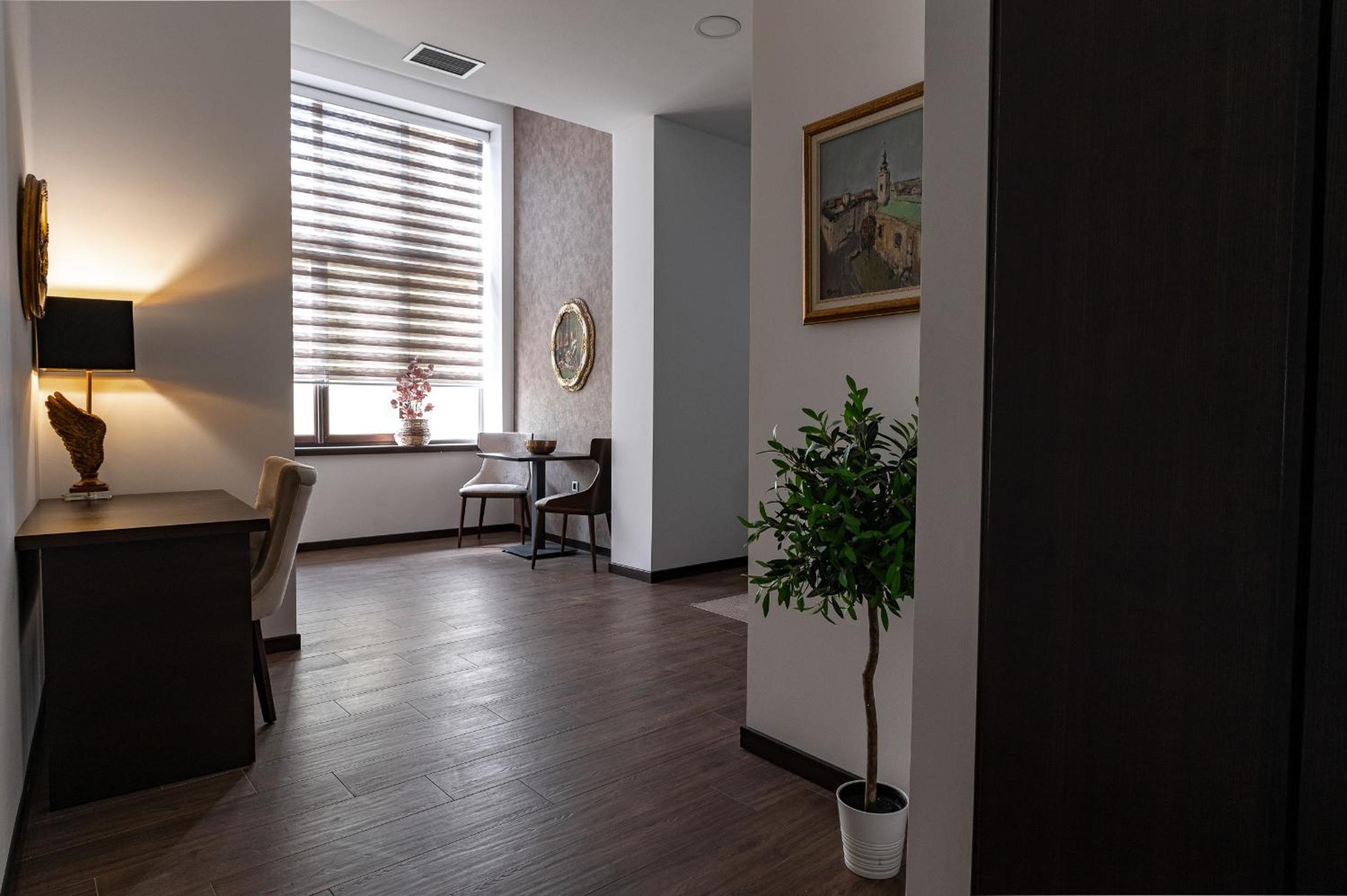 Suite Apartment photo 2