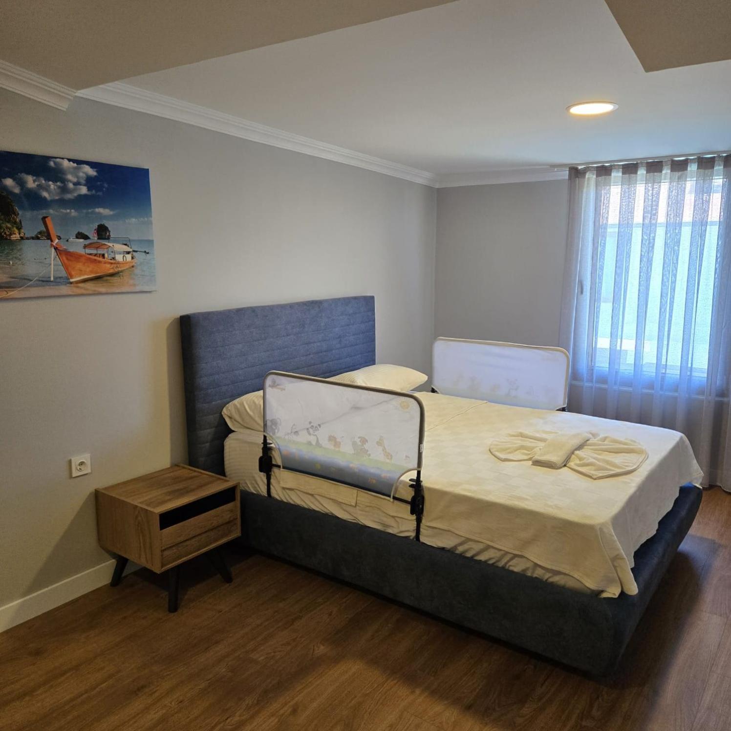 Deluxe Triple Room photo 3