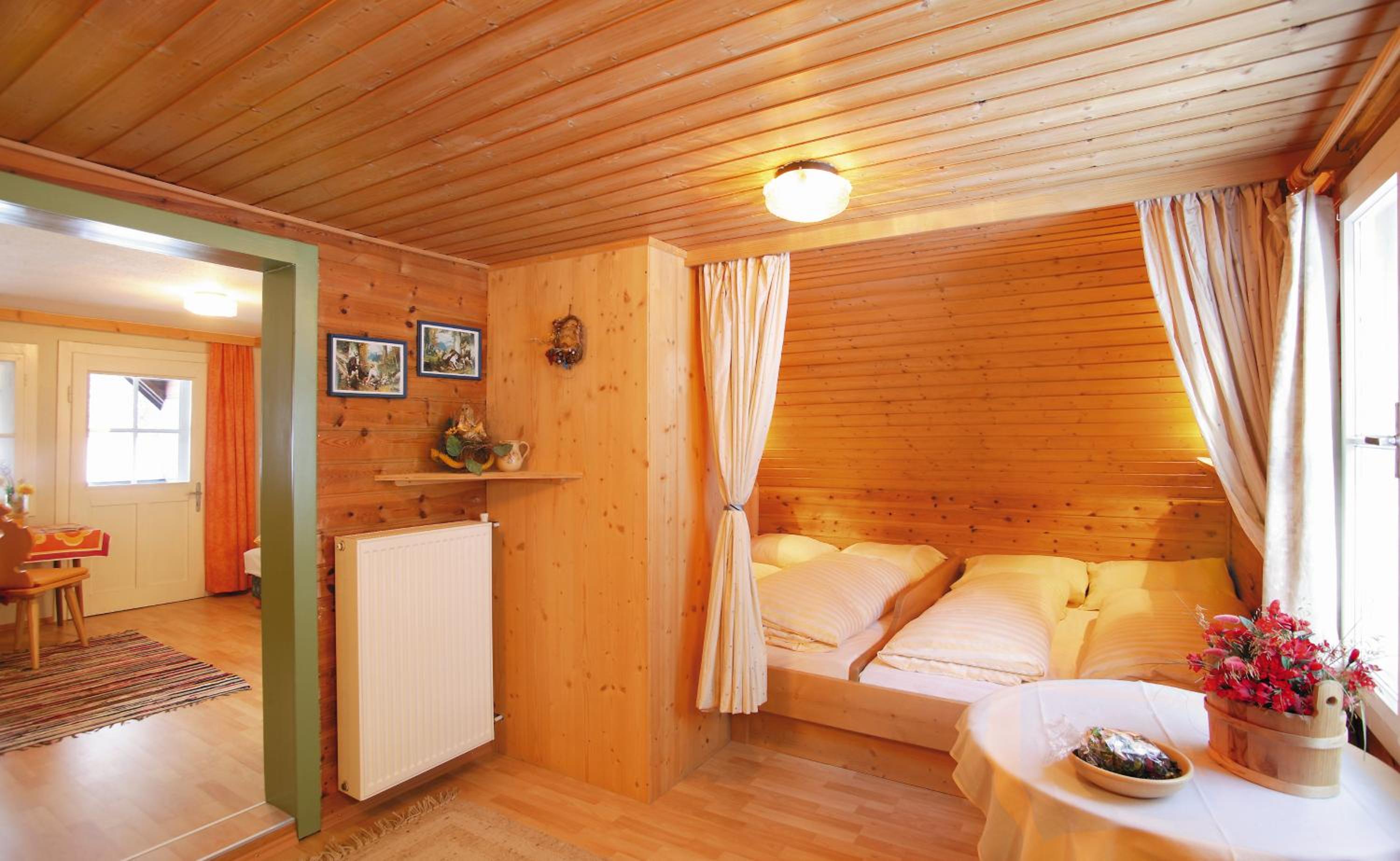 Chalet (2-7 Adults) photo 3