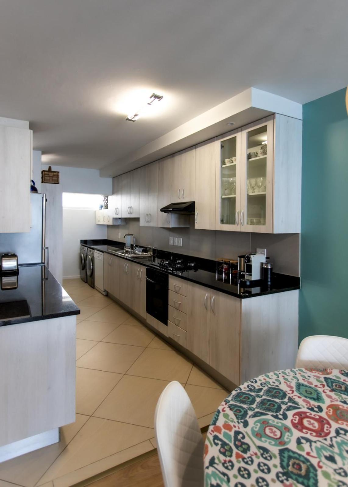 Apartment - Photo 19