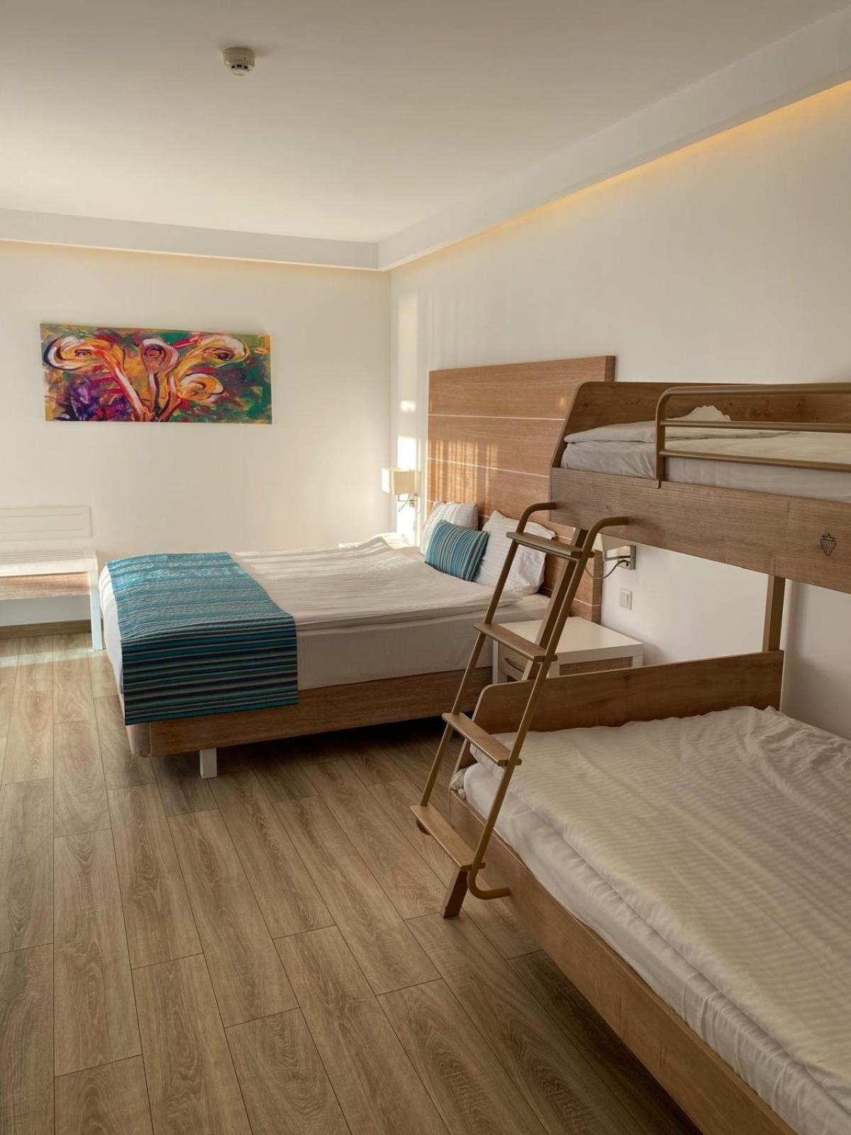 Large Double Room