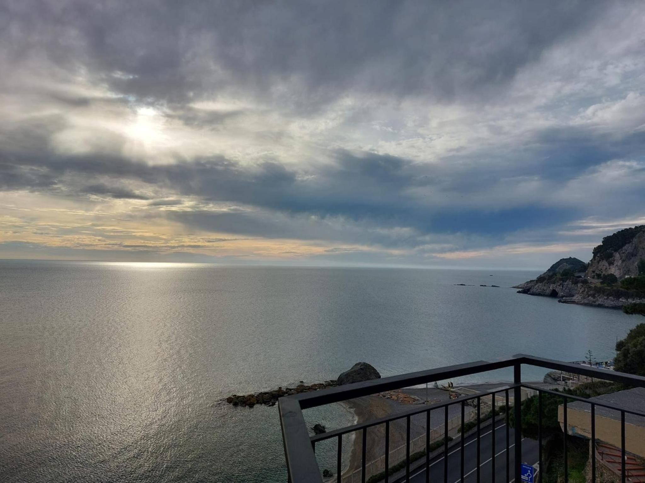 Apartment with Sea View photo 2