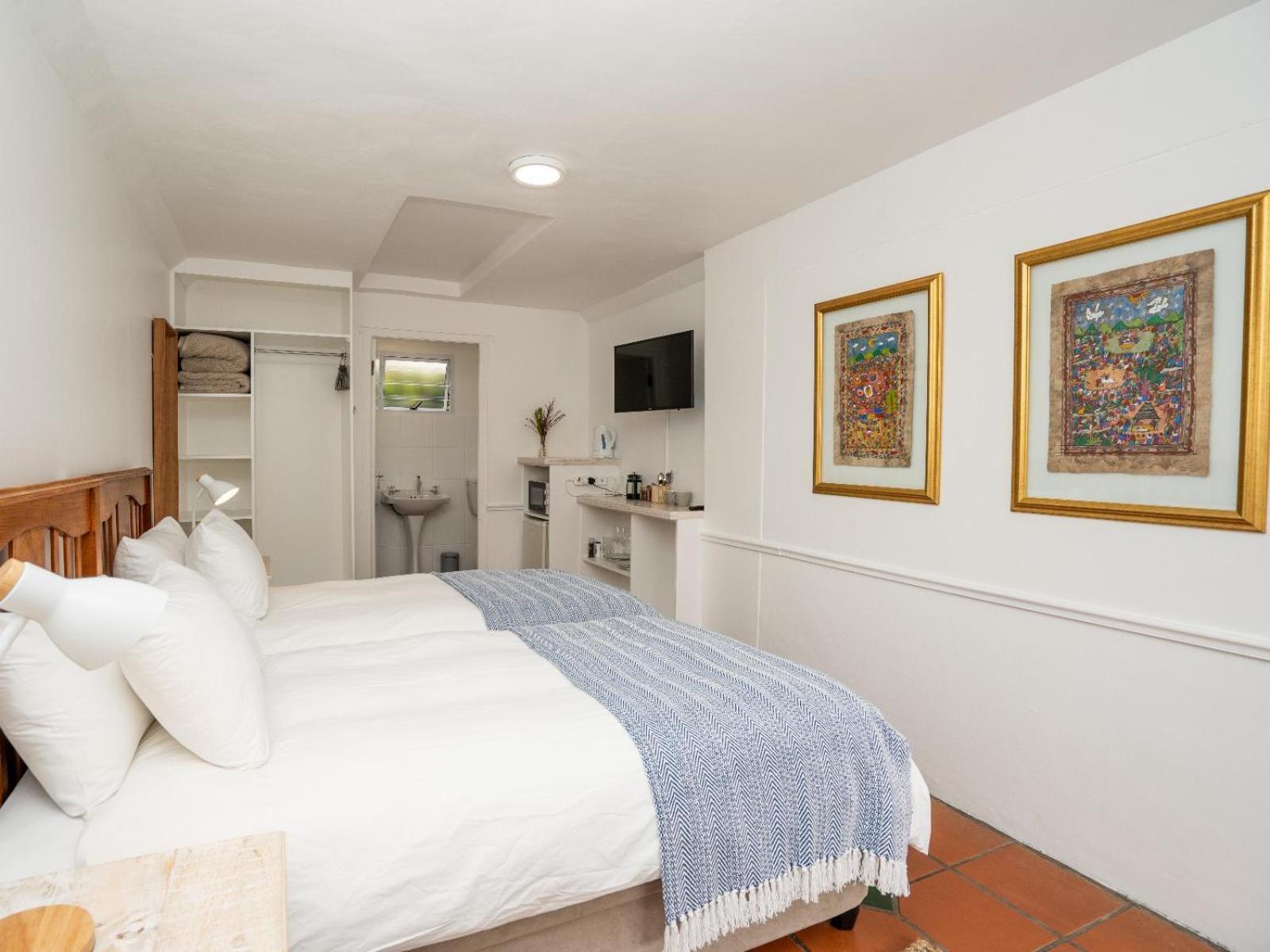 Standard Twin Room photo 3