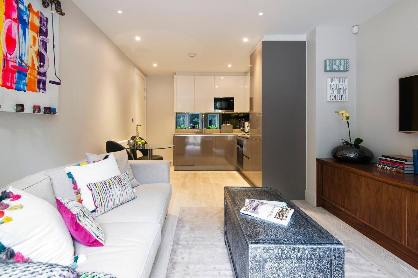 Apartment with Terrace photo 1