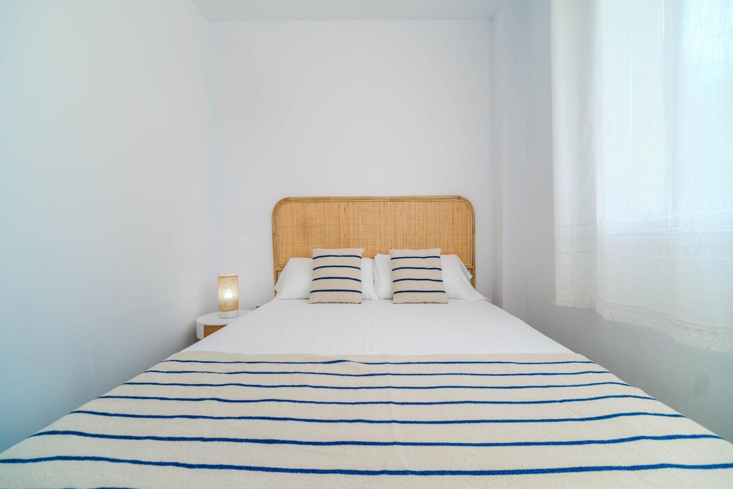 Apartment with Terrace photo 3