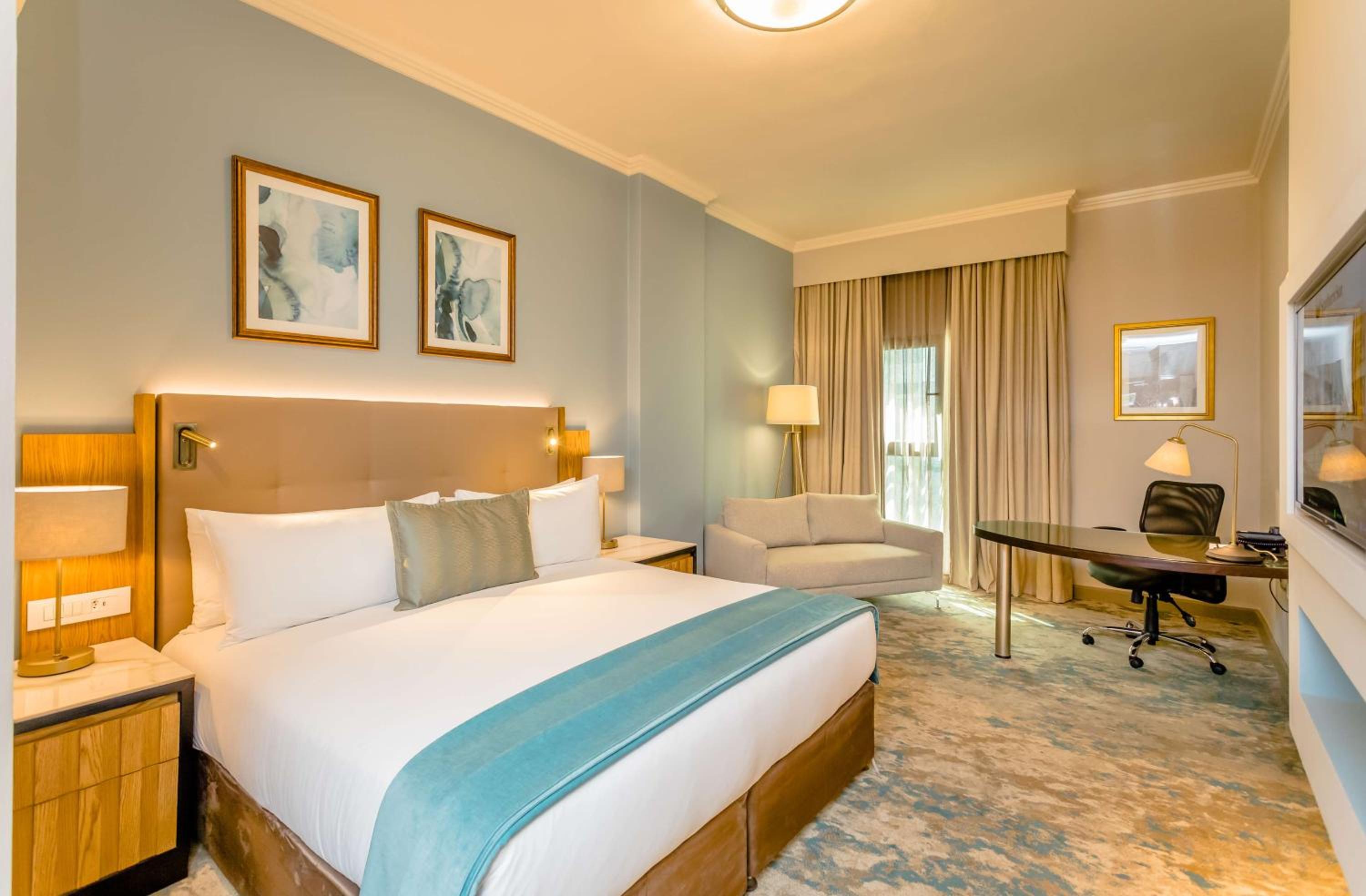 Executive King Room