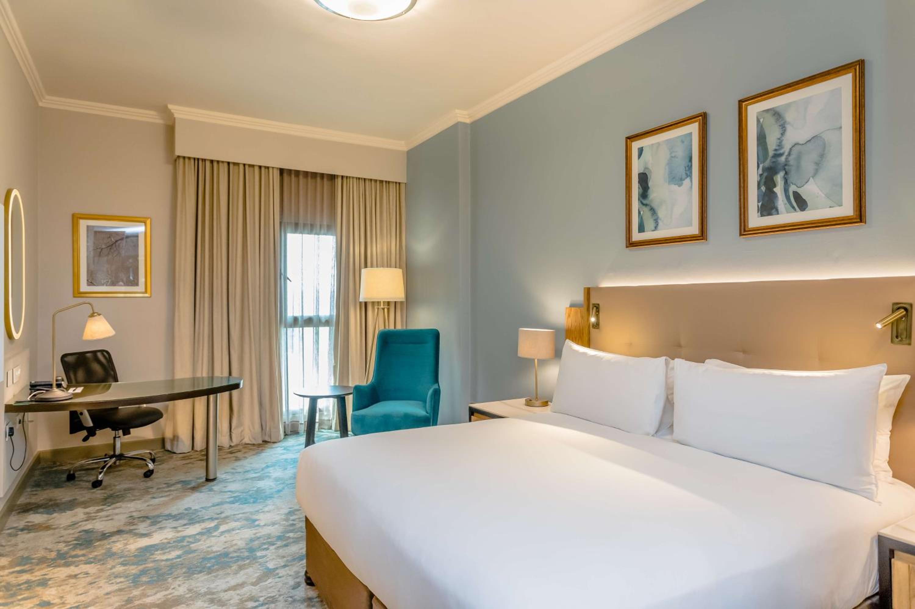 Superior King Room