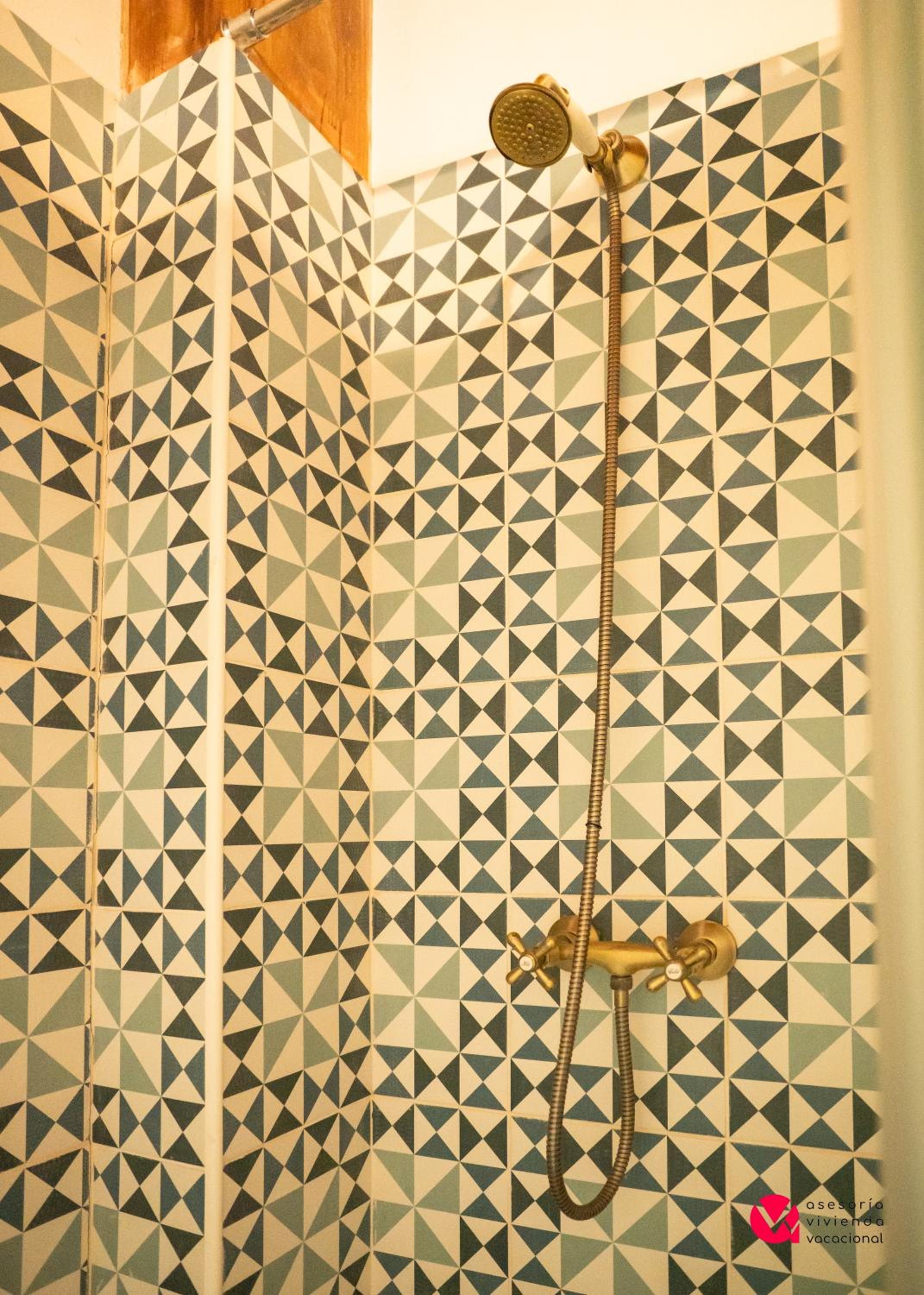 Standard Queen Room photo 2