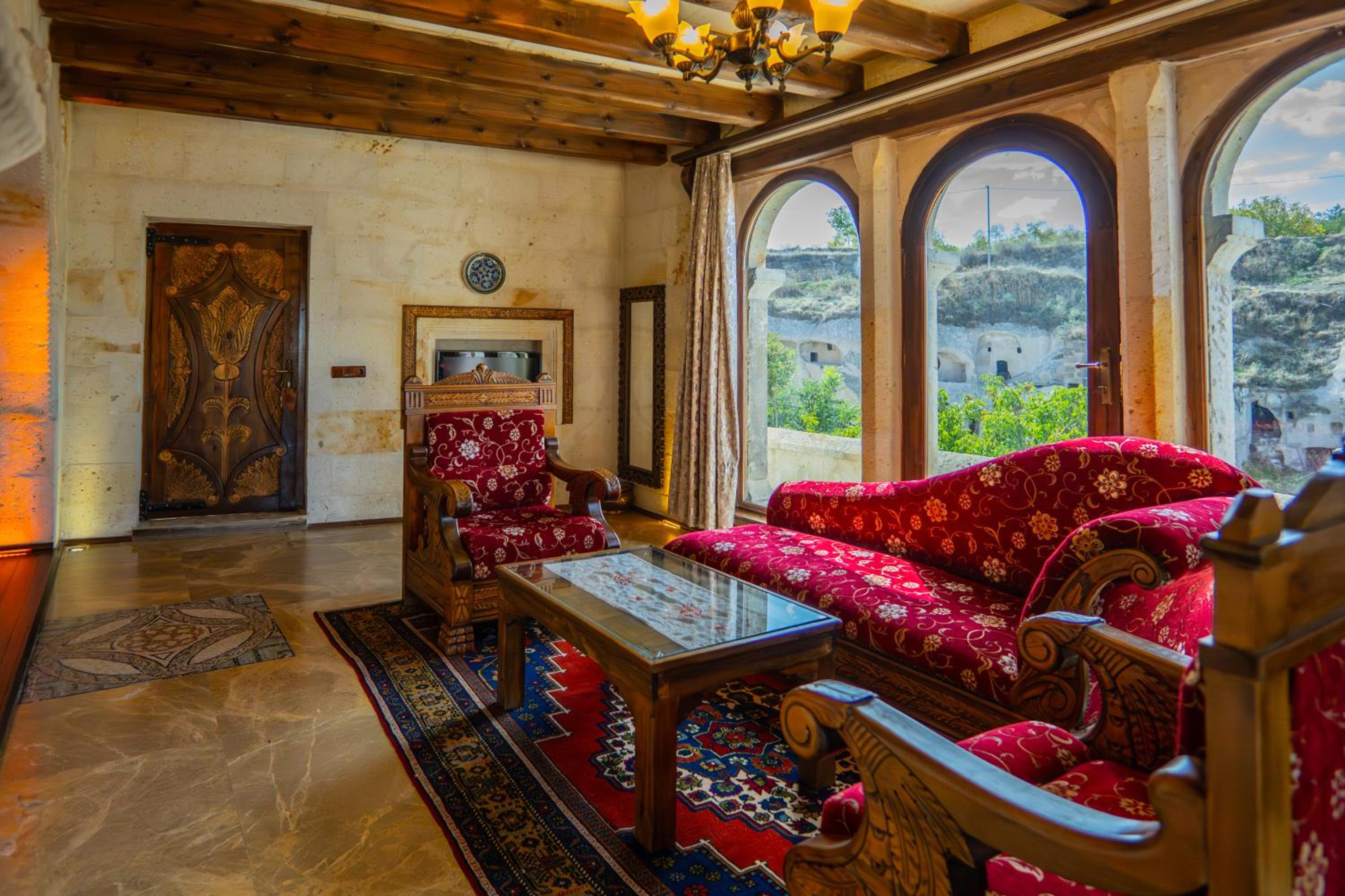 Cave Suite - Photo 66