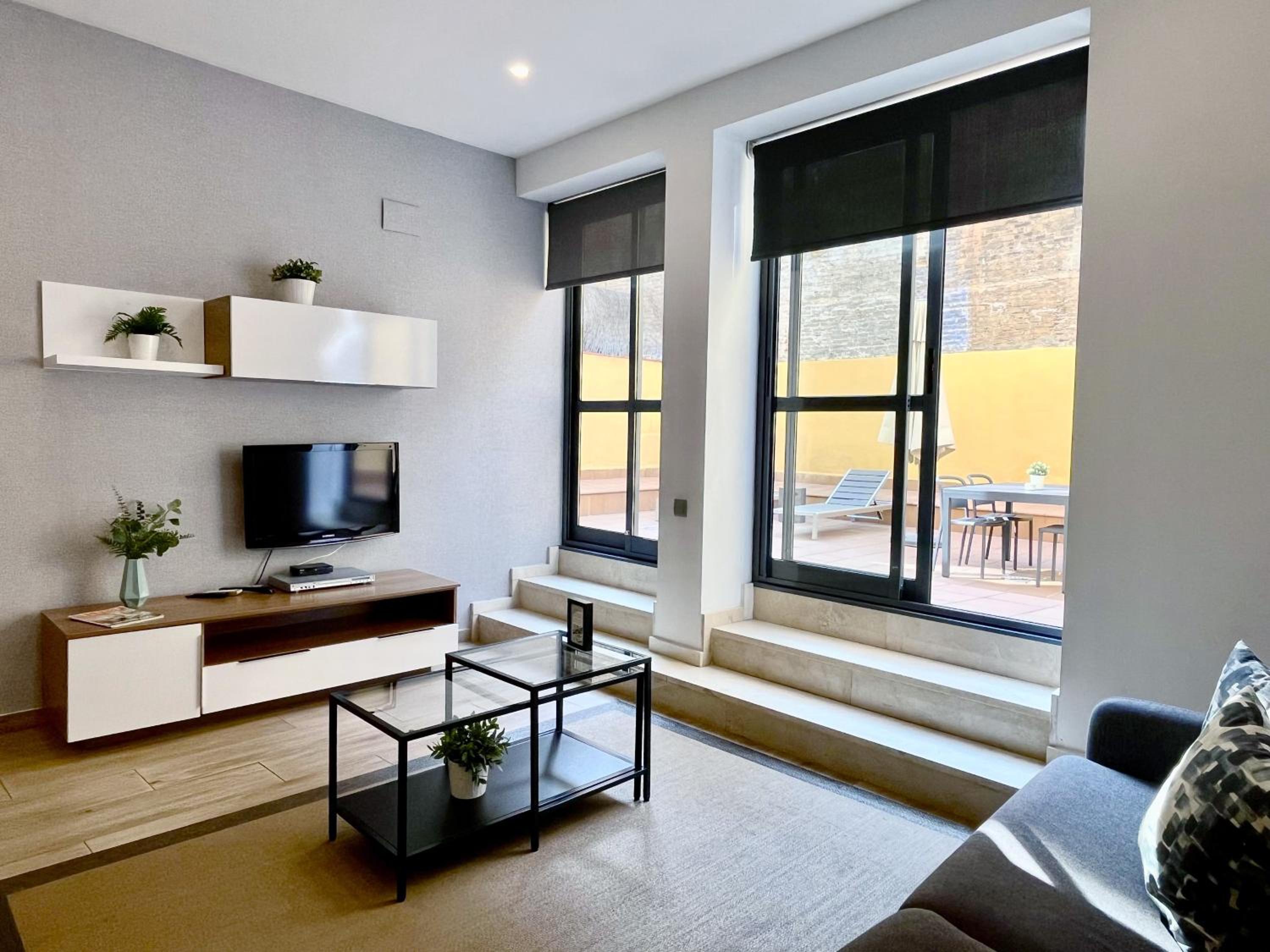 Two-Bedroom Apartment with Terrace photo 2