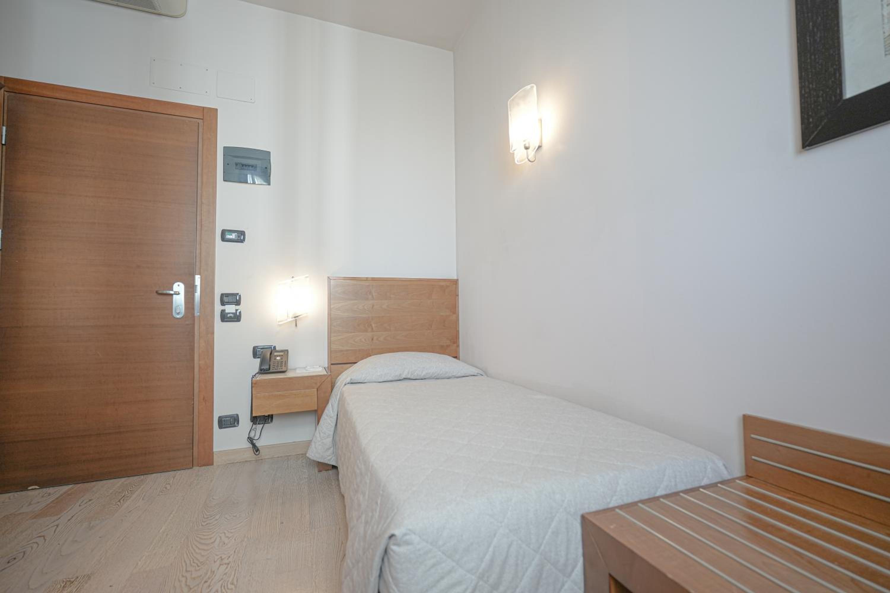 Economy Single Room photo 1