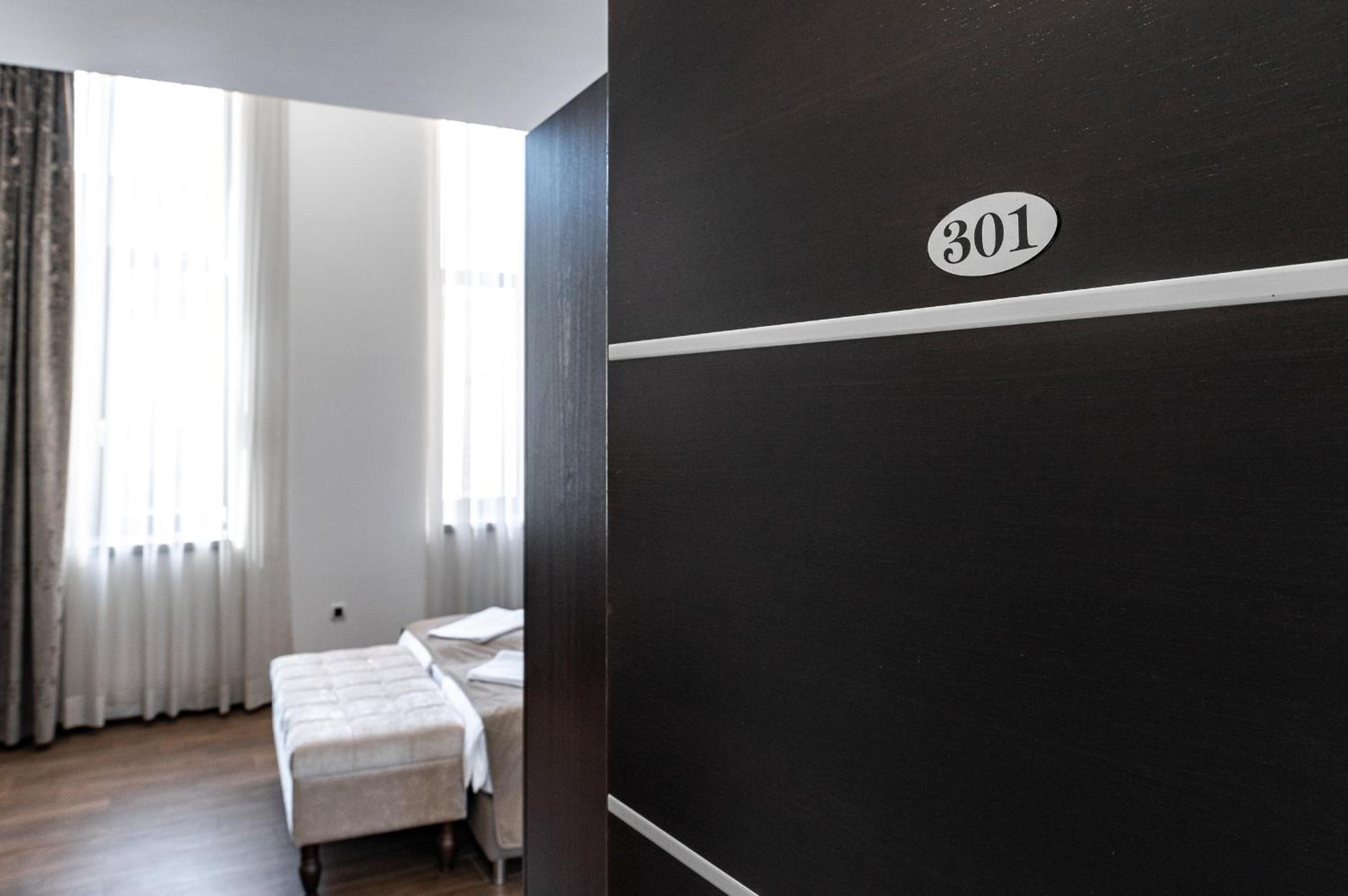Suite Apartment photo 1