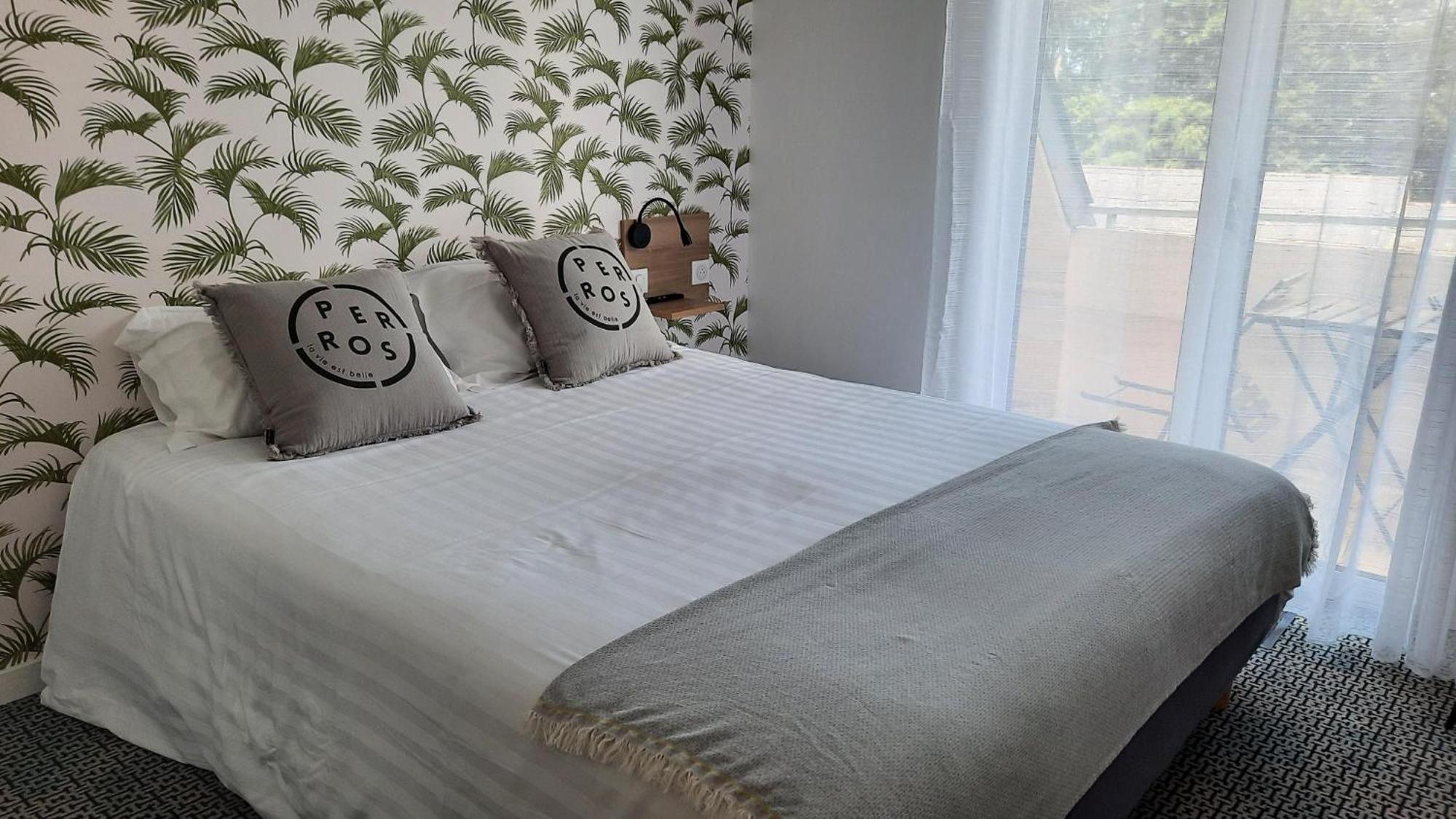 Twin Room - Photo 1