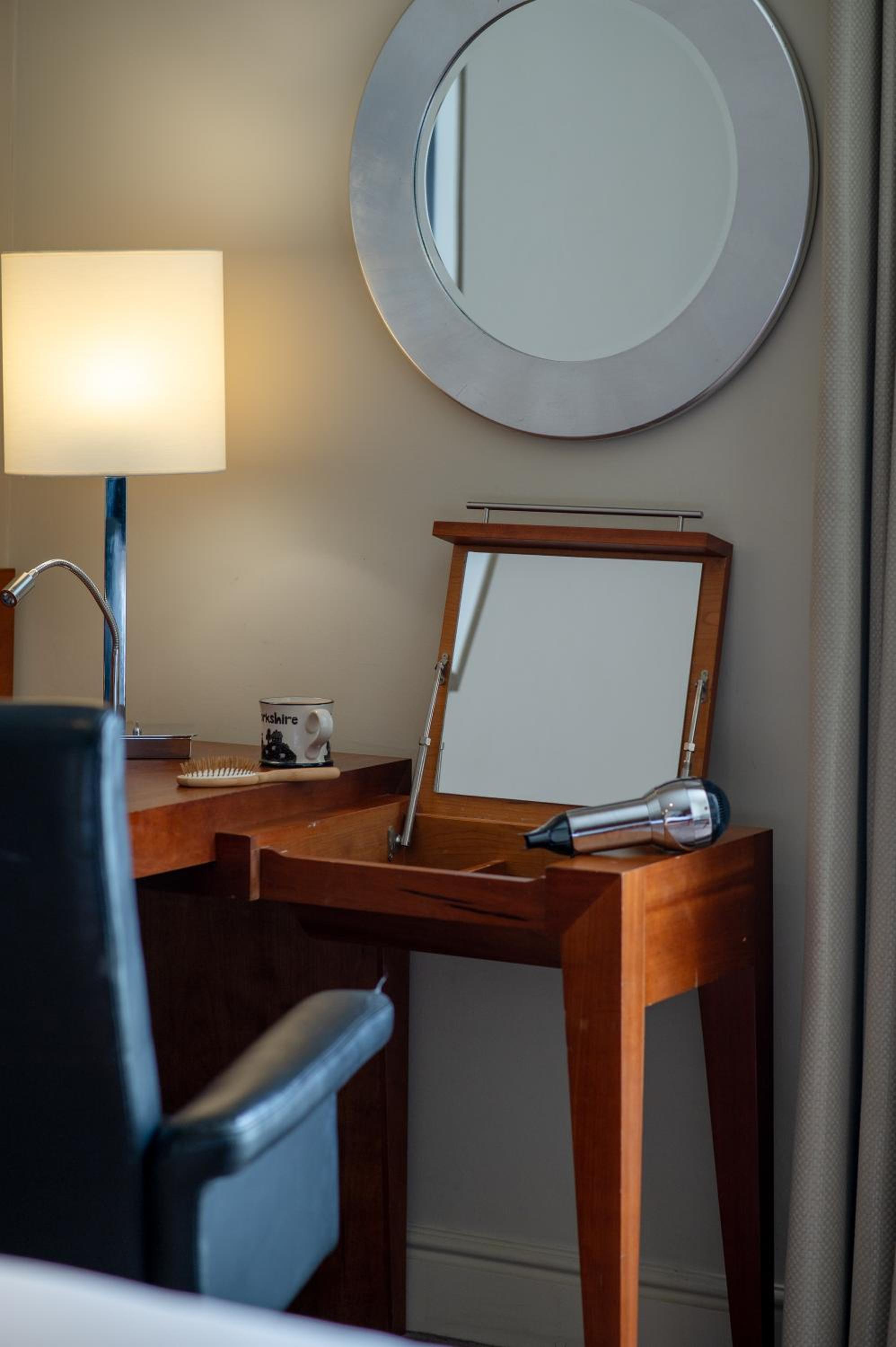 Twin Room - Photo 2